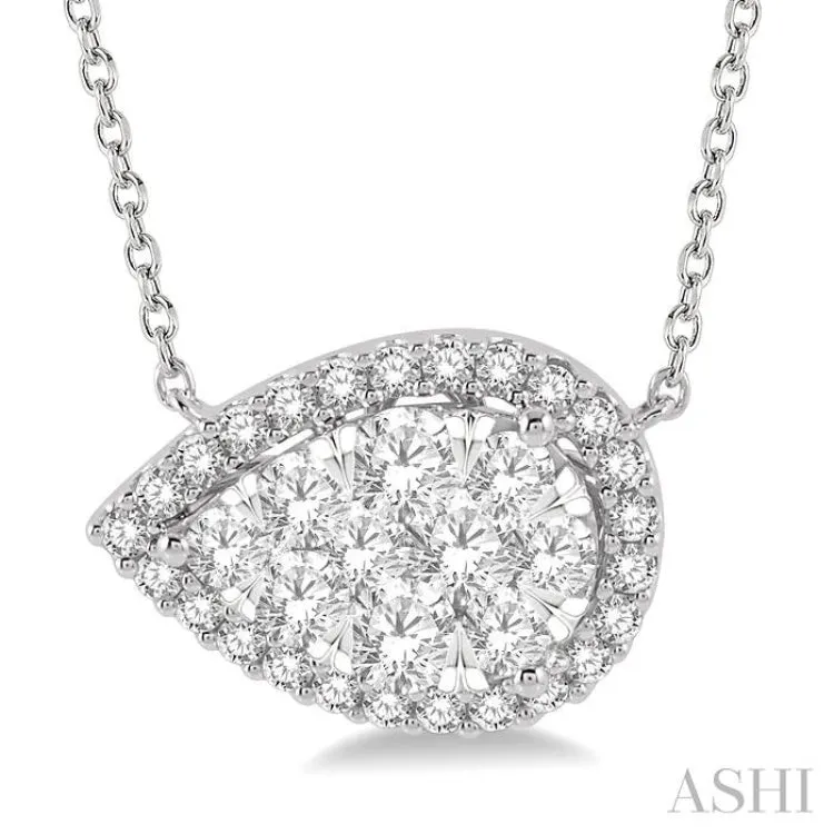 1 ctw Pear Shape Round Cut Diamond Lovebright Pendant With Chain in 14K White Gold