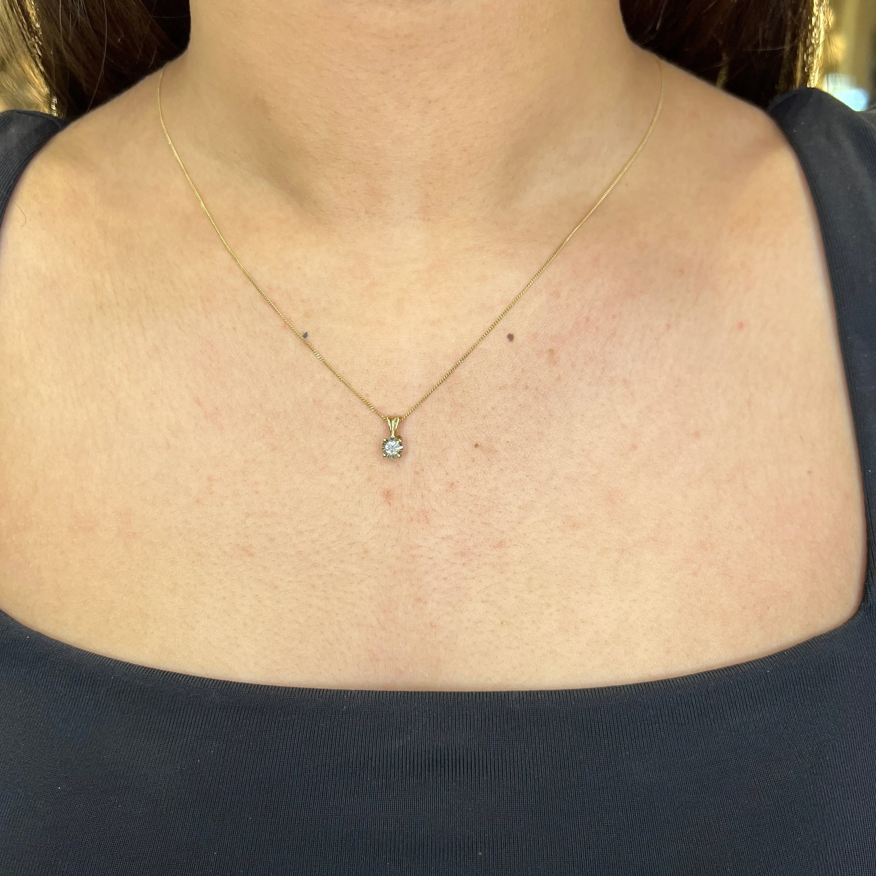 10K Yellow Gold (0.07ct - 0.20ct) Illusion Set Diamond Solitaire Pendant 0.10 ct