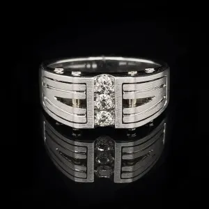 14K Gold Ring w/ Diamonds