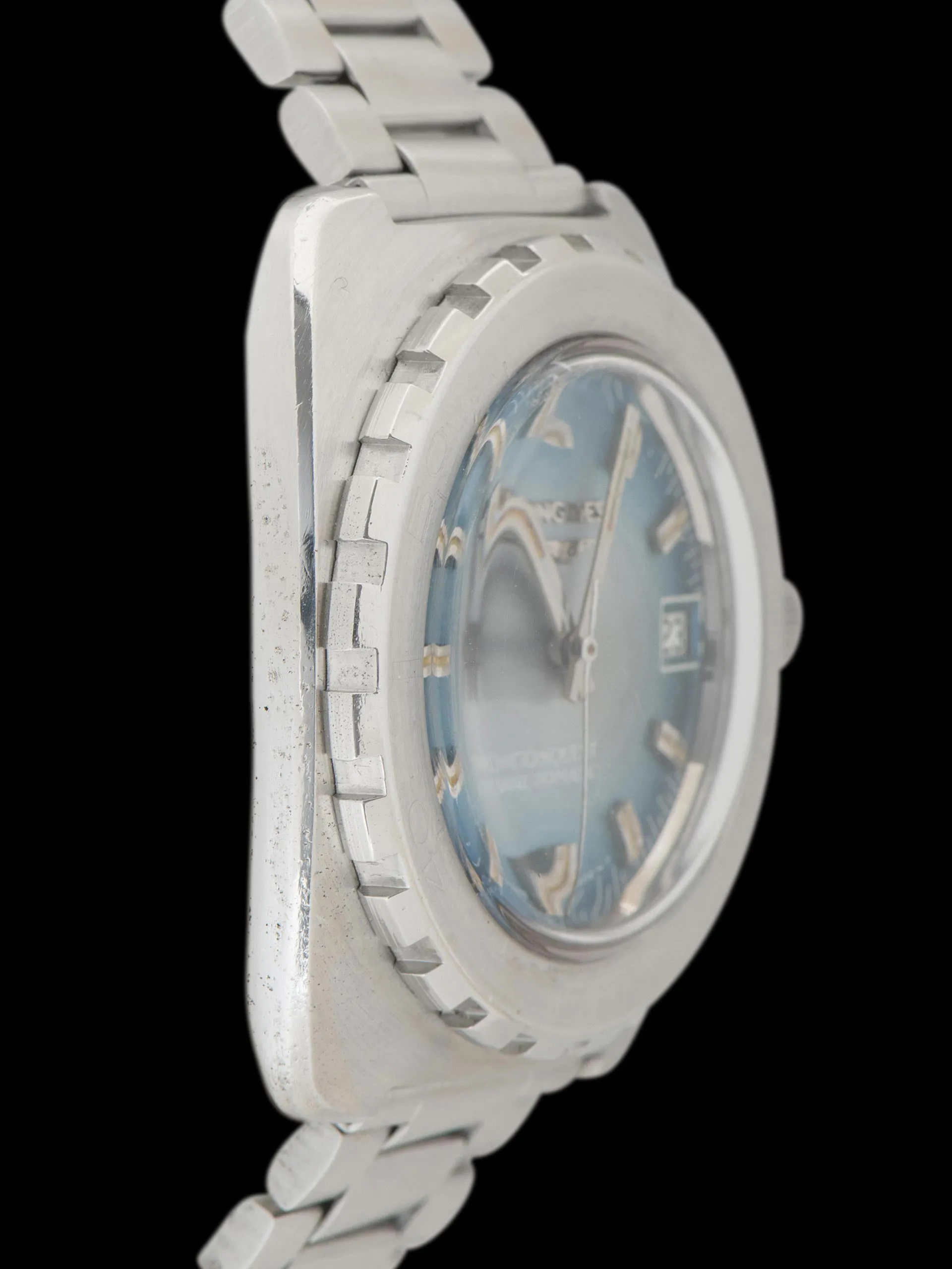 1974 Longines Conquest (Ref. 1542-1) Blue "Fume" Dial
