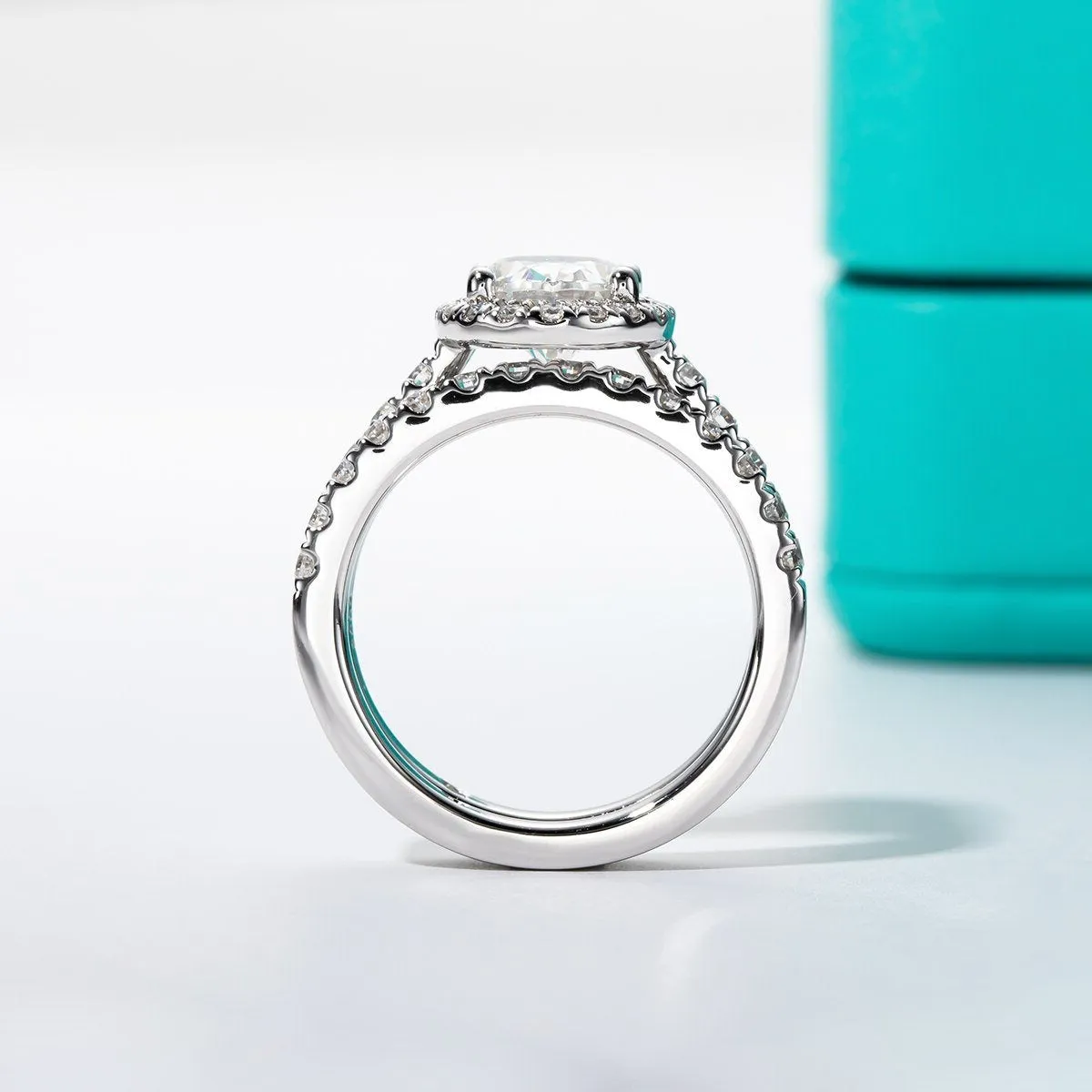 2.0 Ct Oval Cut Diamond Halo Engagement Ring Set