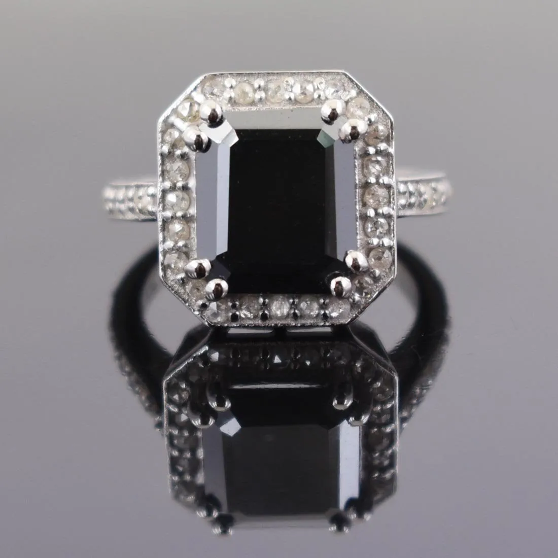 3.50 Ct Lovely Black Diamond Ring With Rose Cut Diamond Accents, Certified Diamond! Full of Fire, Ideal Gift