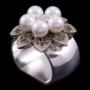 5 Pearl Napkin Ring Featuring Premium Crystal | Set of 4