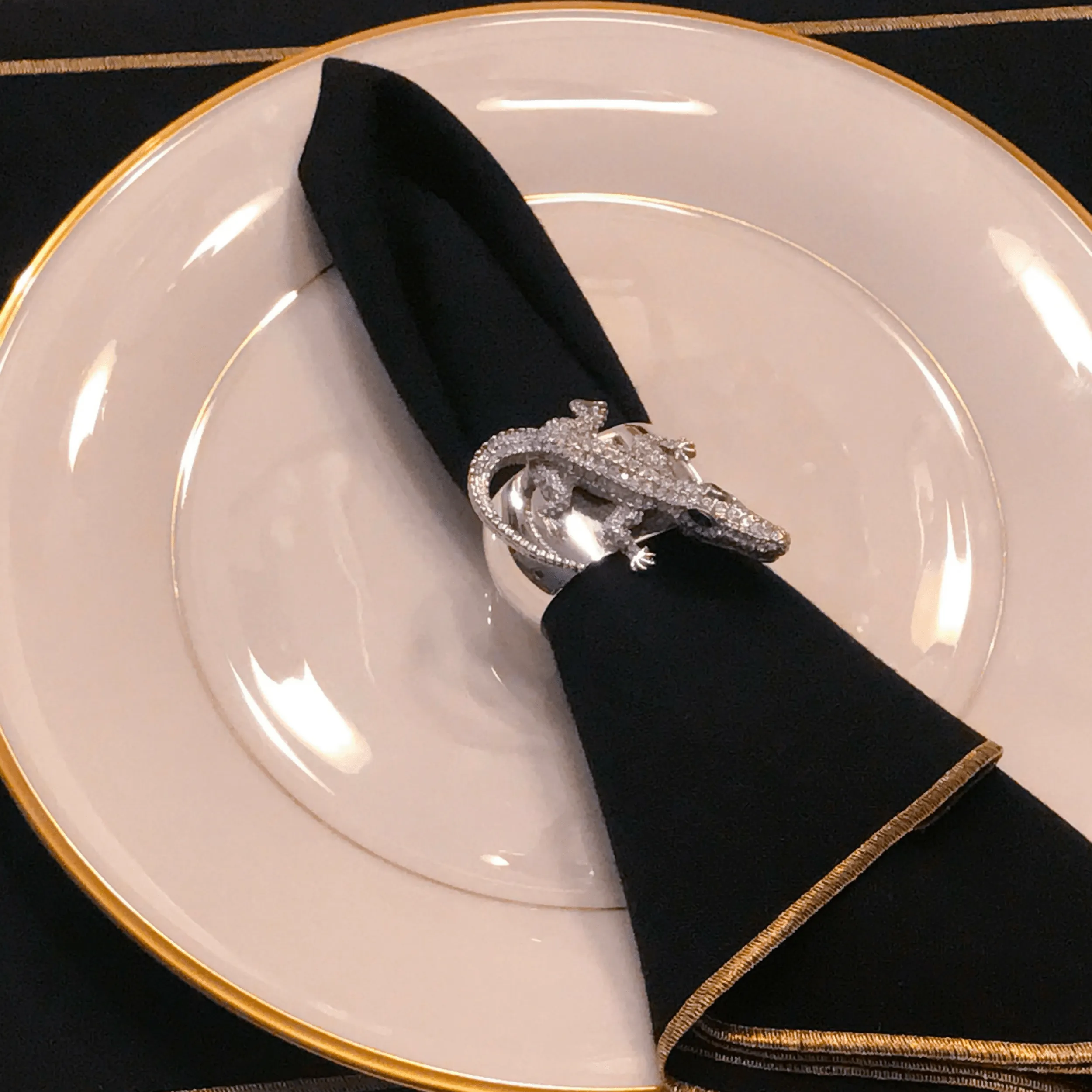Alligator Napkin Ring Featuring Premium® Crystal | Set of 4