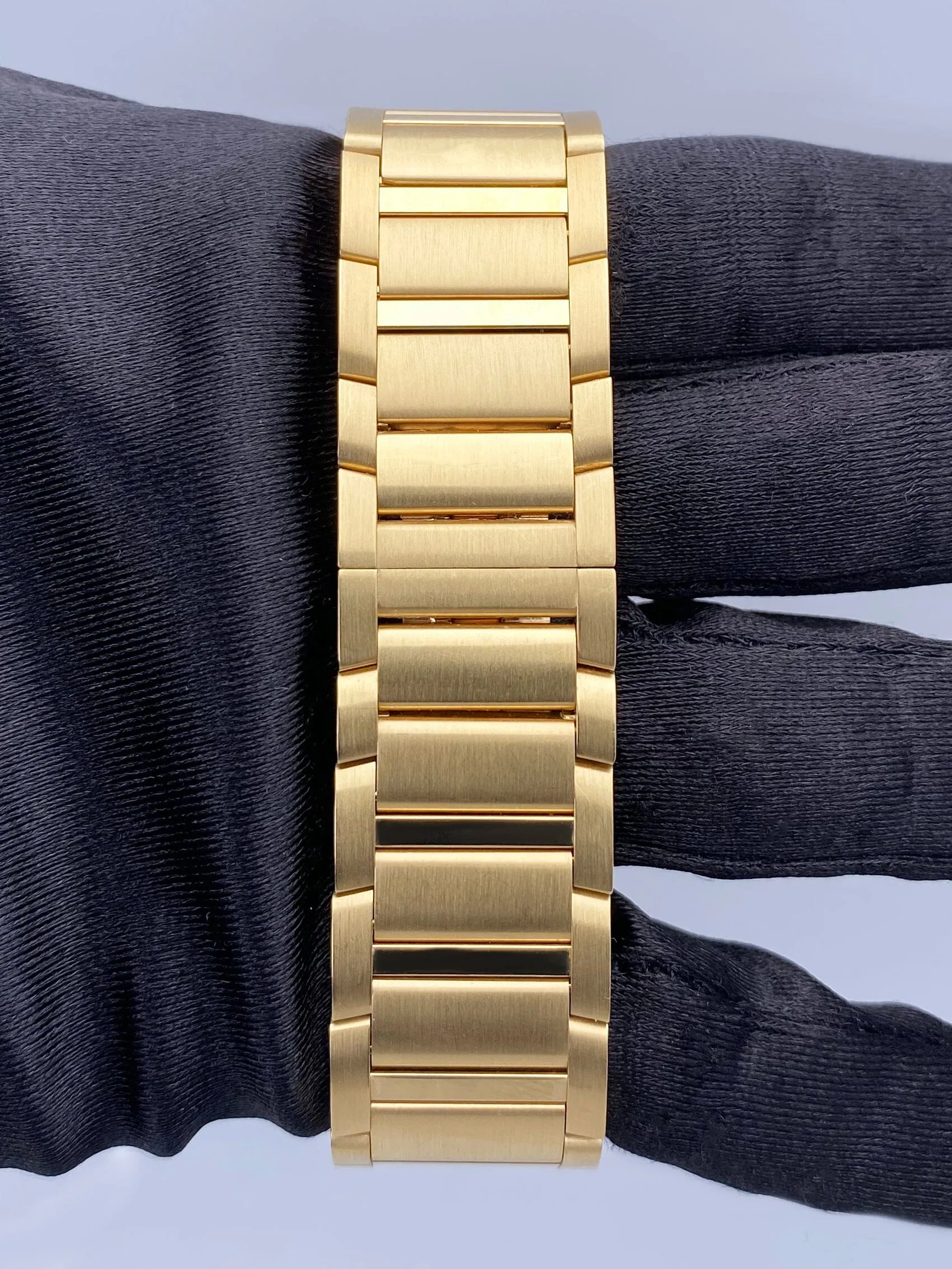 Cartier Tank Francaise WGTA0113 18K Yellow Gold Watch Box Papers