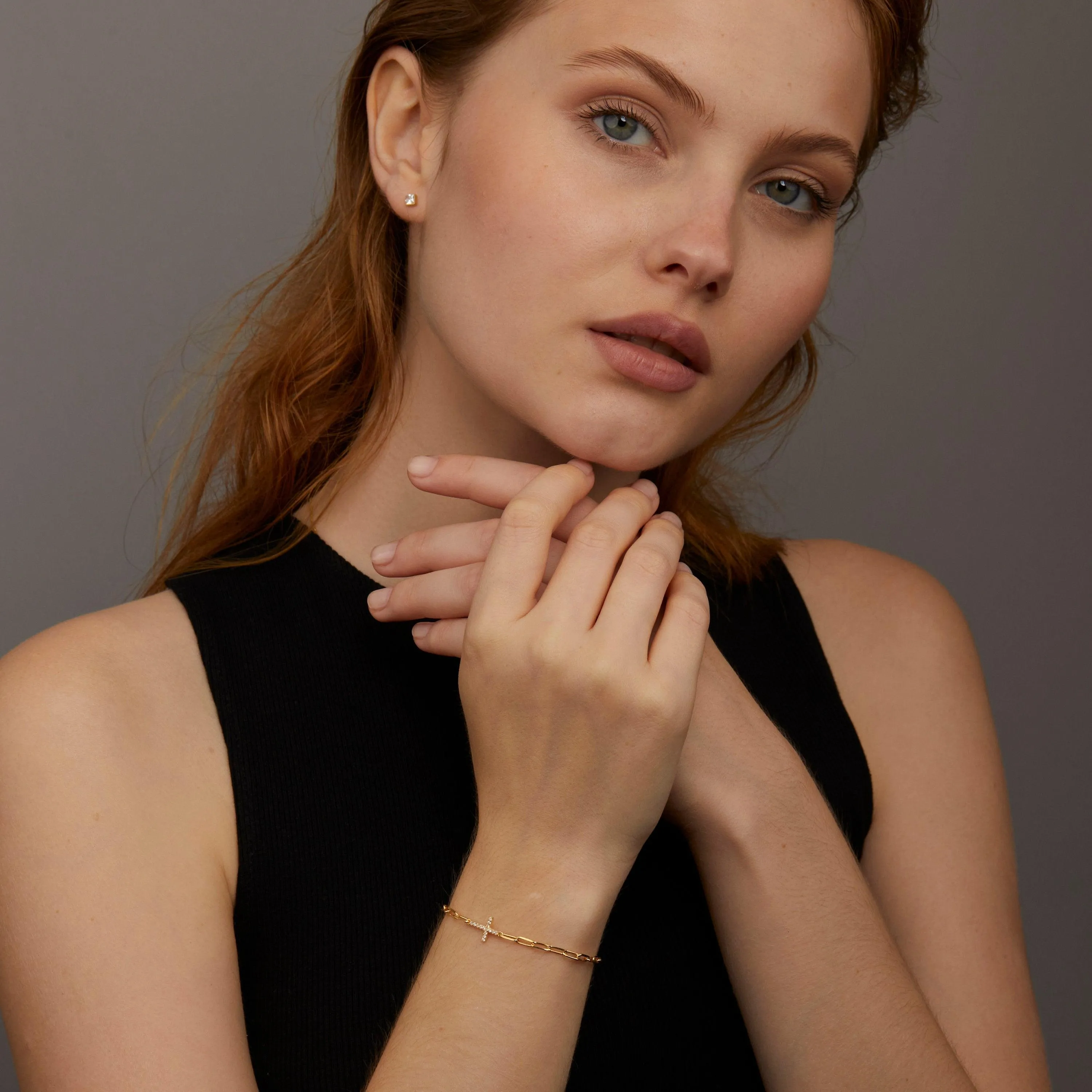 Cross Bracelet with Paperclip Chain - 18K Gold Vermeil