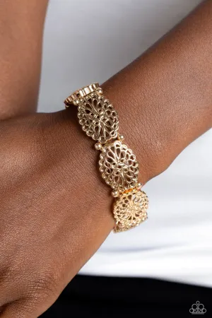 Curly Chic - Gold - Filigree Oval Disc Paparazzi Stretchy Bracelet
