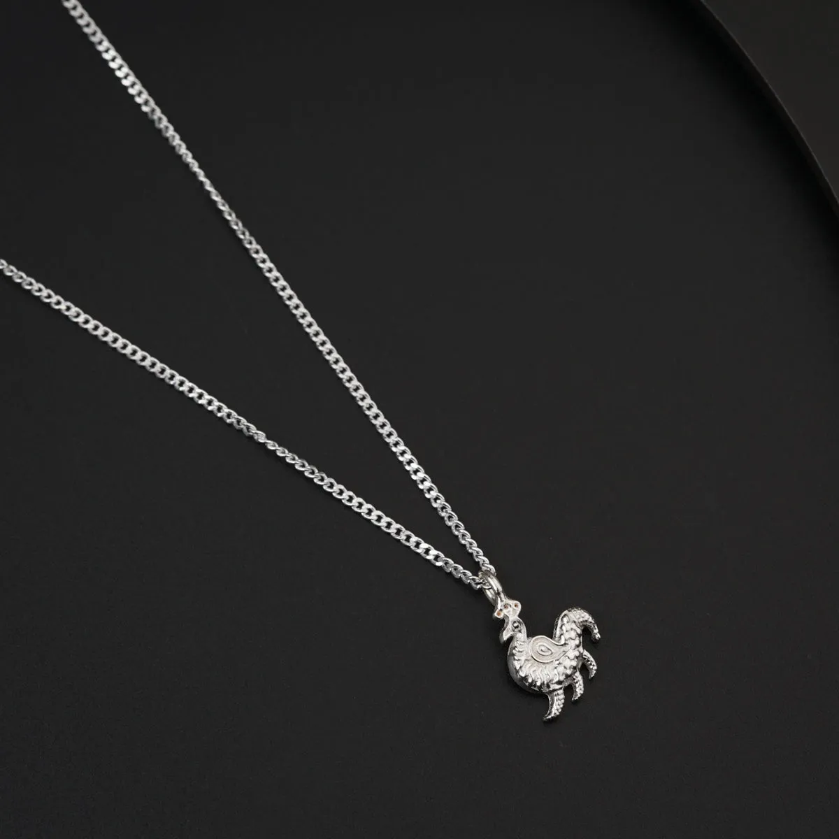 Daily Wear Silver Shiny Mayur Necklace