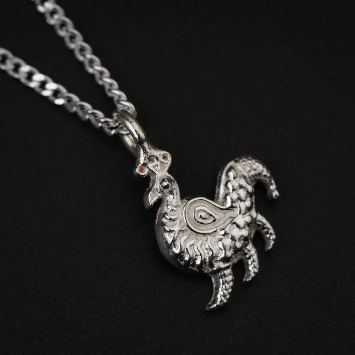 Daily Wear Silver Shiny Mayur Necklace