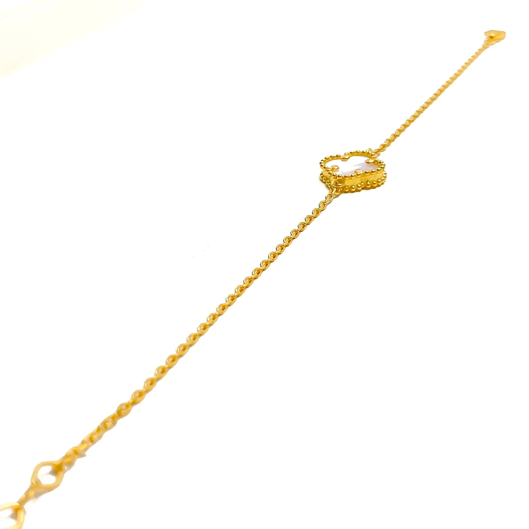 Dainty Delicate 21k Gold Clover Bracelet