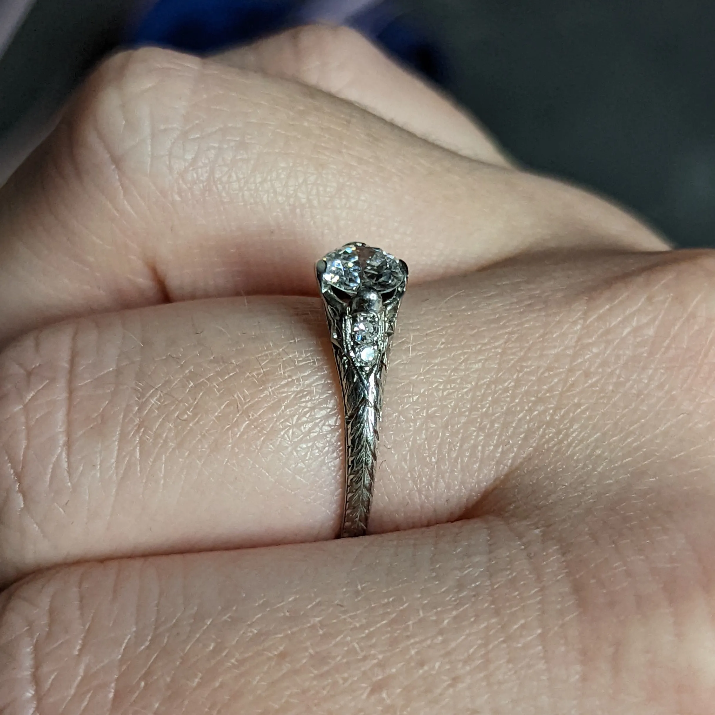 Edwardian 0.70 CTW Diamond Platinum Foliate Engagement Ring