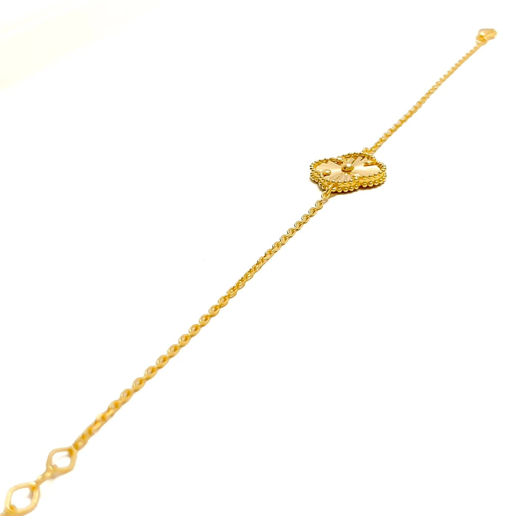 Eternal Radiant 21k Gold Clover Bracelet