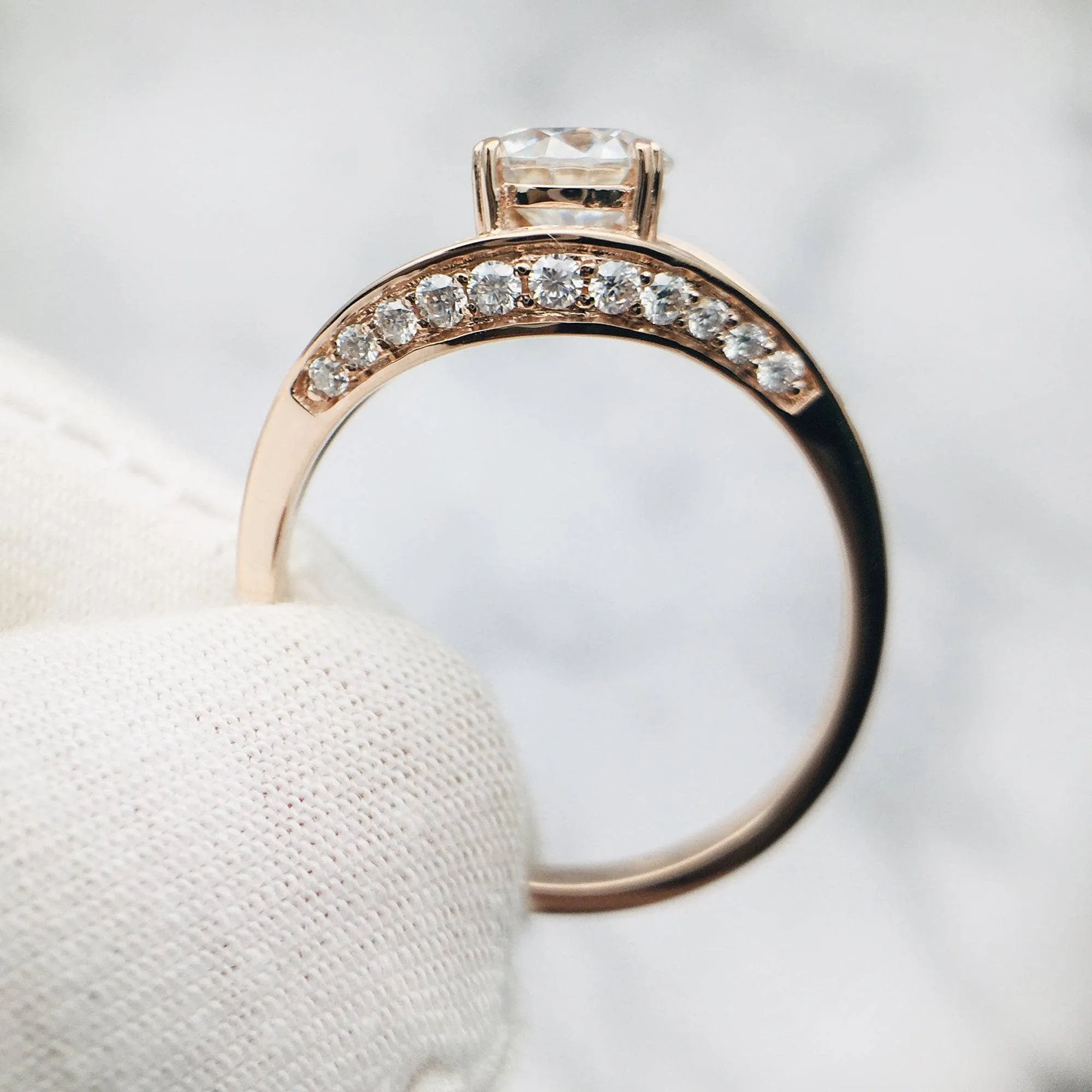Forever One 18K Round Cut Diamond Engagement Ring