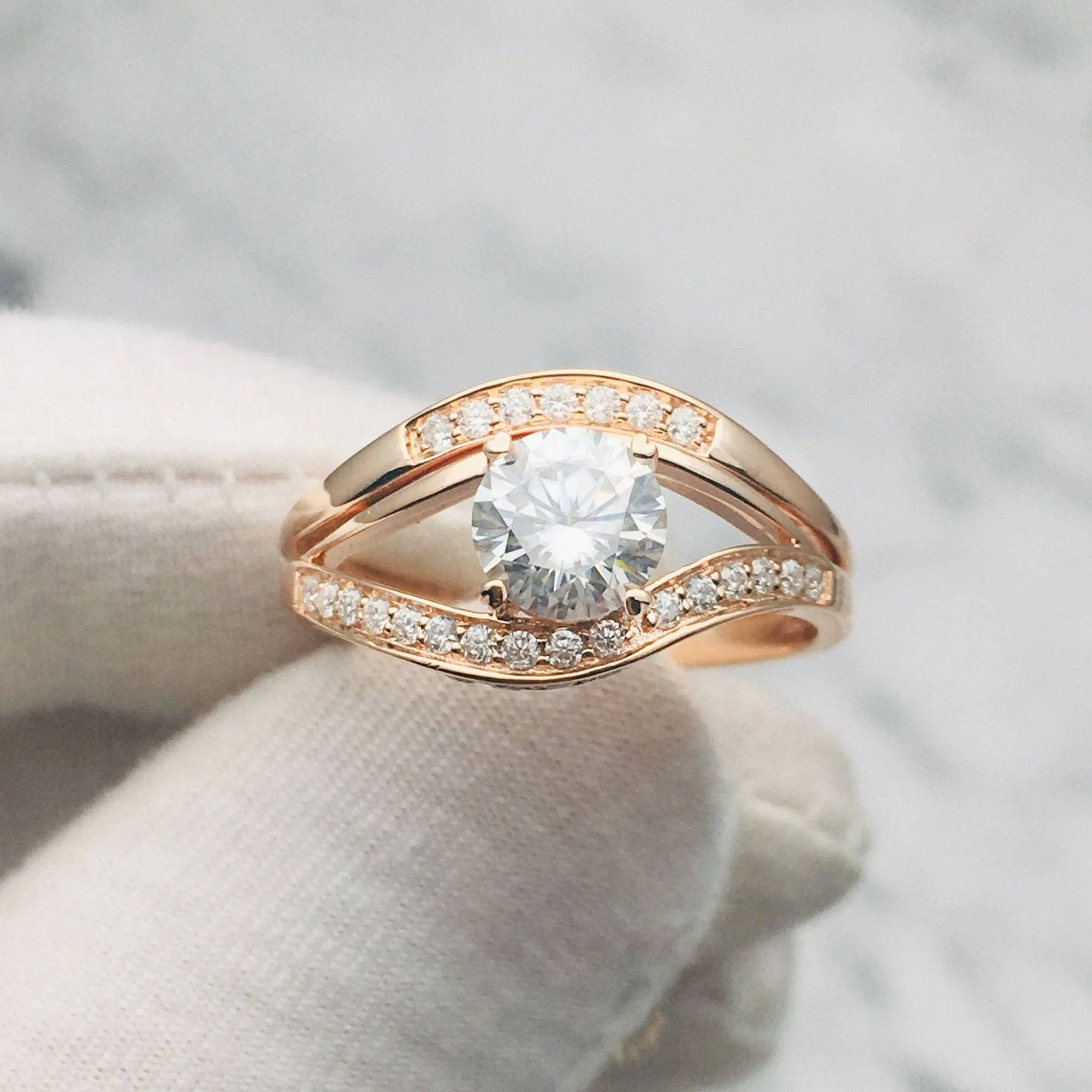 Forever One 18K Round Cut Diamond Engagement Ring