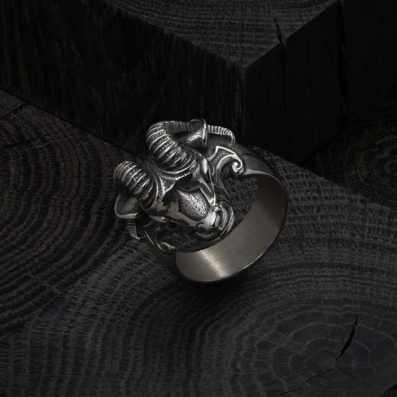 Handcrafted Thor's Goat Tanngrisnir Silver Ring