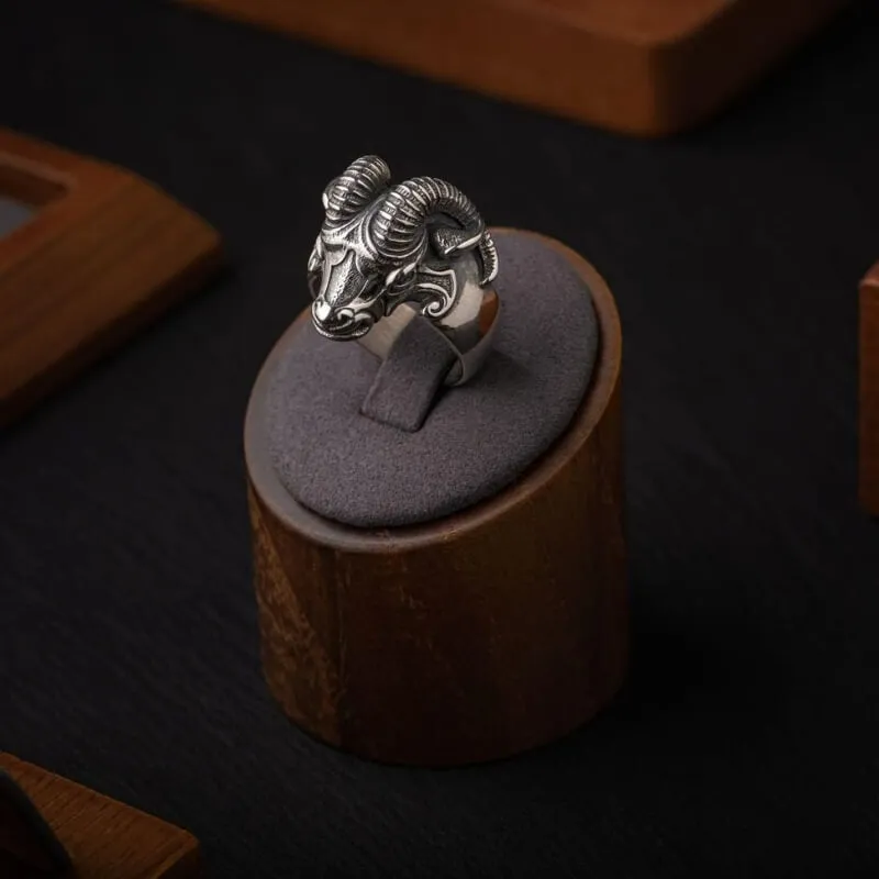 Handcrafted Thor's Goat Tanngrisnir Silver Ring