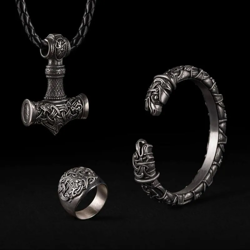 Handcrafted Yggdrasil : Tree Of Life Viking Silver Ring