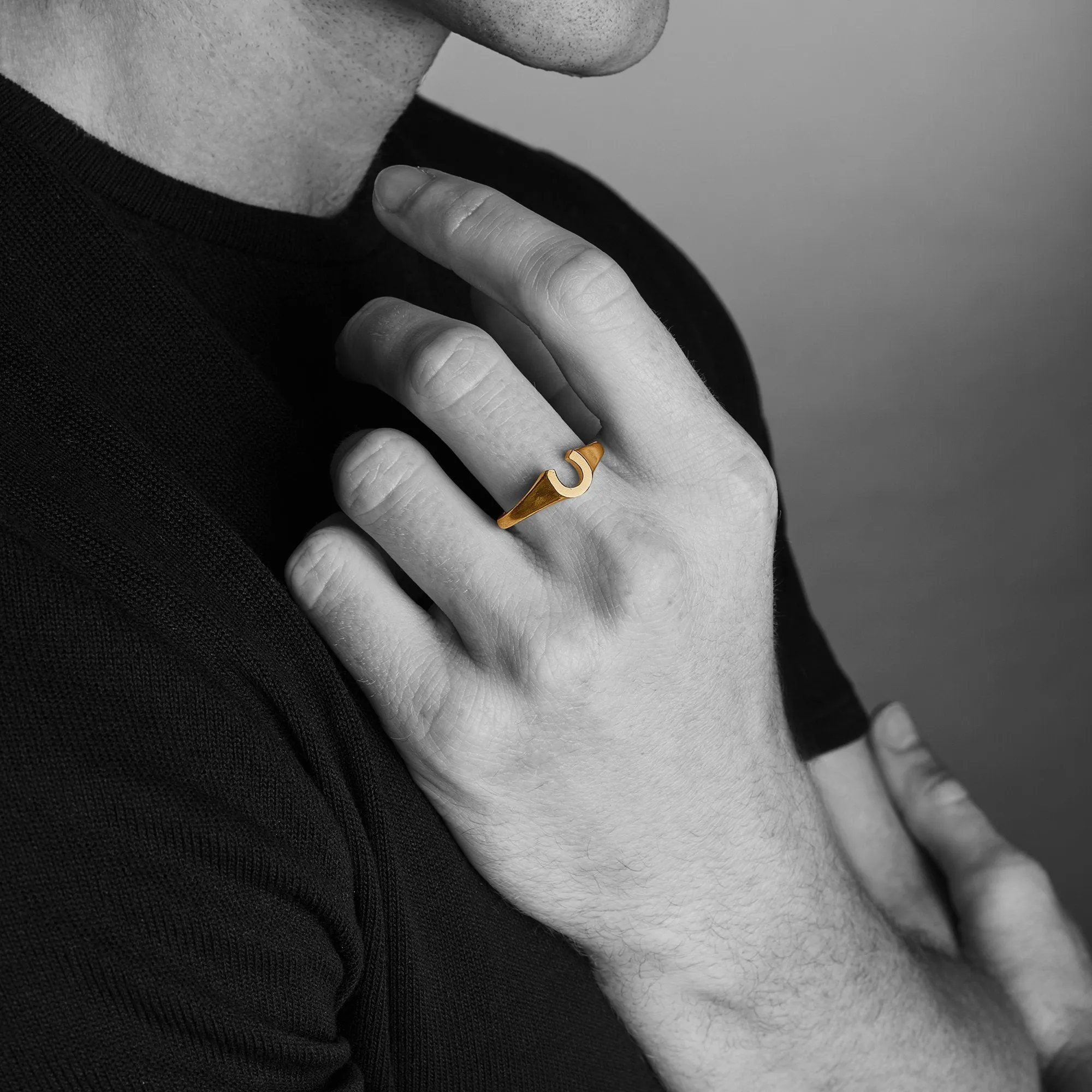 Horseshoe Ring
