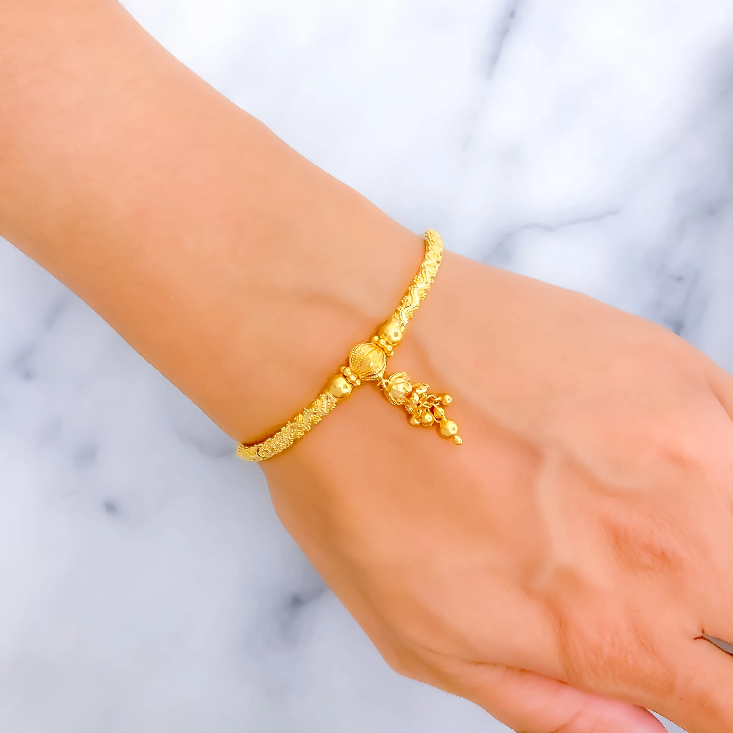 Jazzy Chic 22k Gold Bracelet
