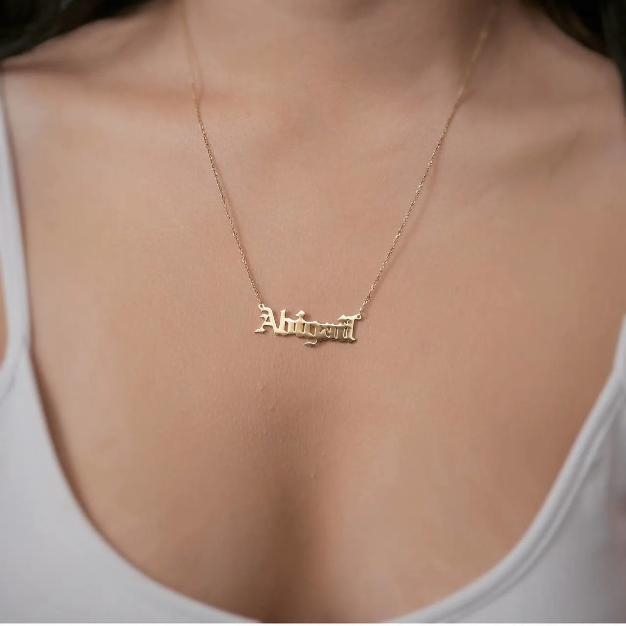 [JBD Exclusive] Old English Name Necklace