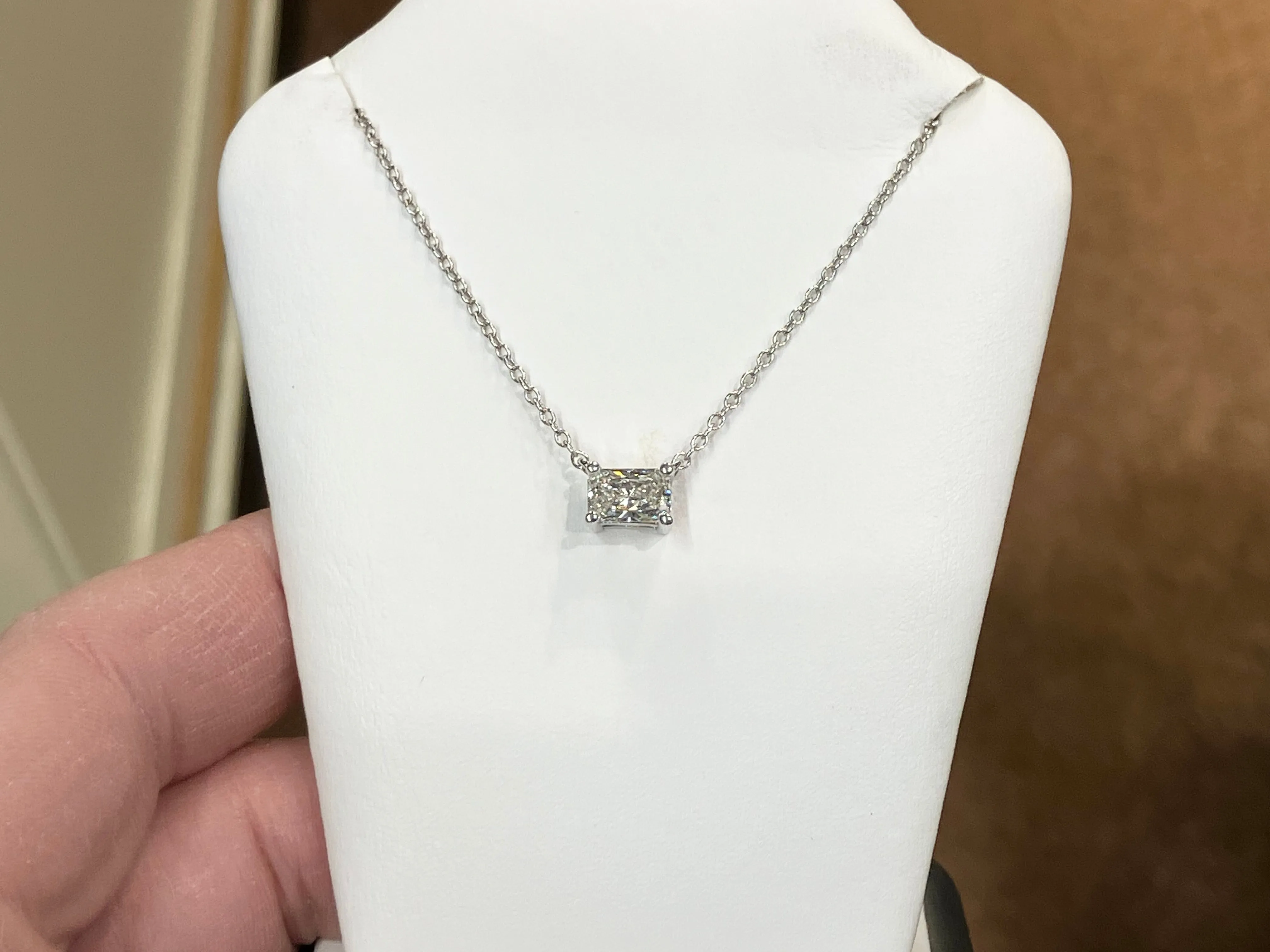Lab Created Radiant Cut Diamond With White Gold Chain