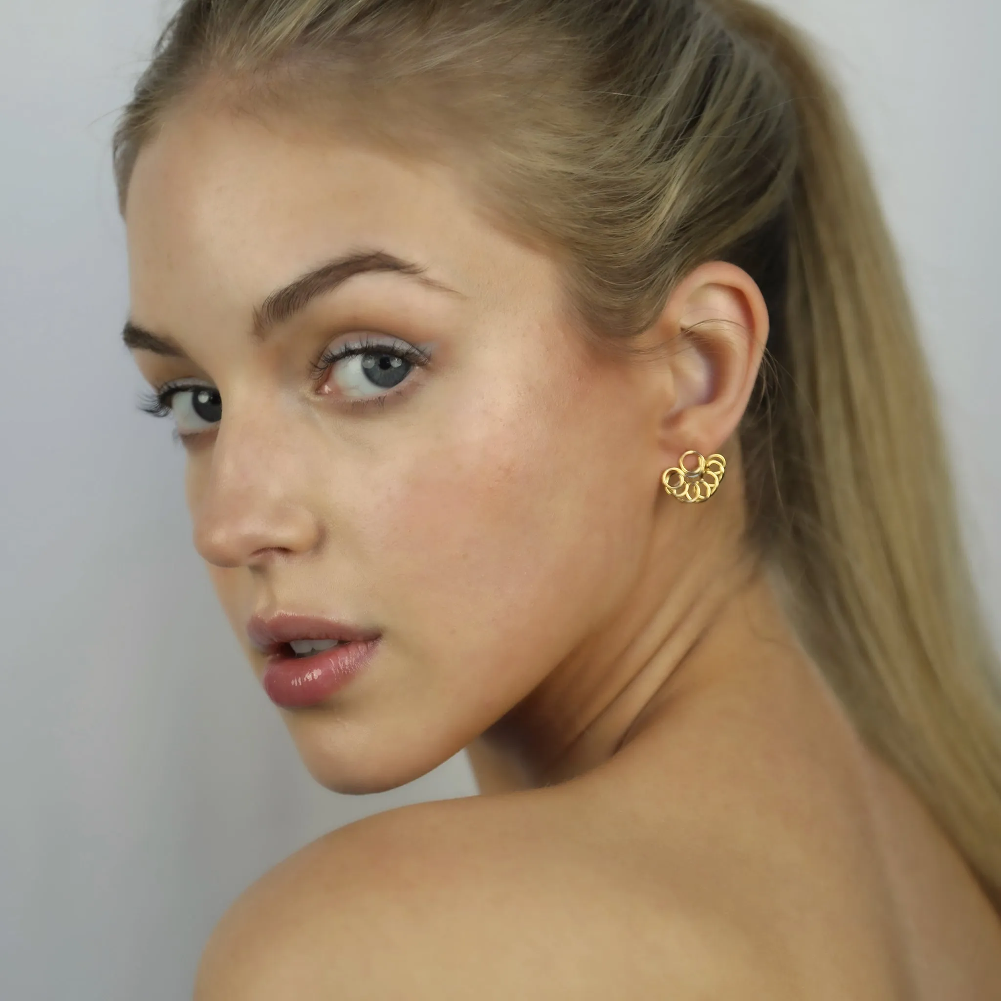 Leslie Earrings Gold