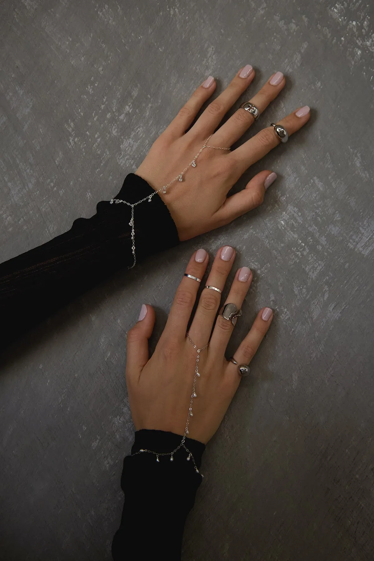 Liana Shaker Hand Chain