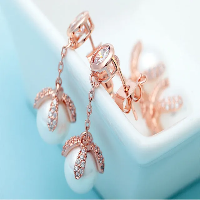 LUOTEEMI Romantic Sea Shell Imitation Double Pearls Pendant with Singer Round CZ Crystal Drop Earrings Vintage Dangle Brincos