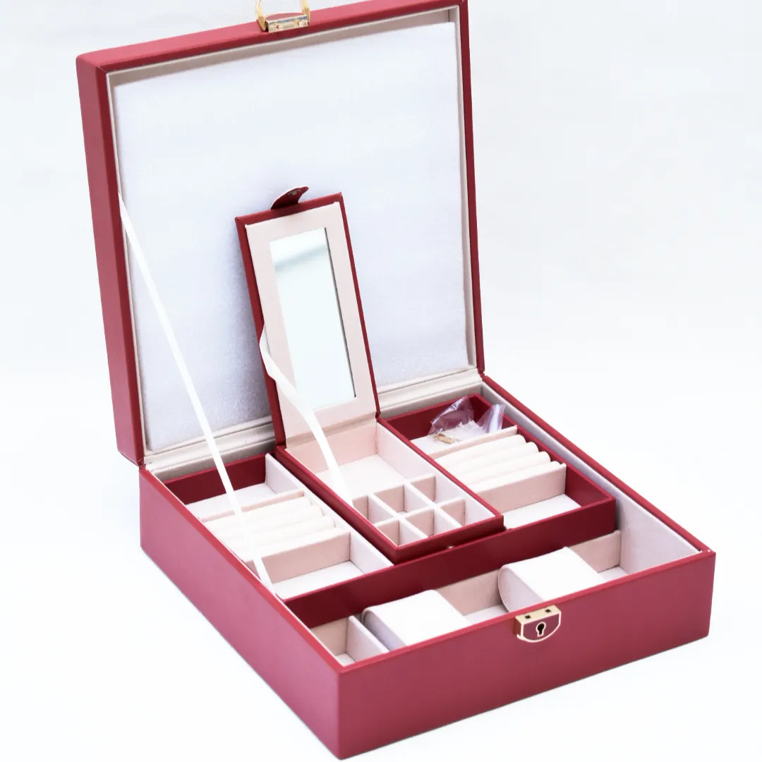 Luxe Mirror Vault Red
