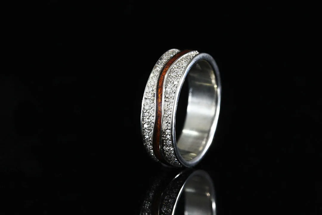 MAHOGANY PAVÉ DIAMOND RING