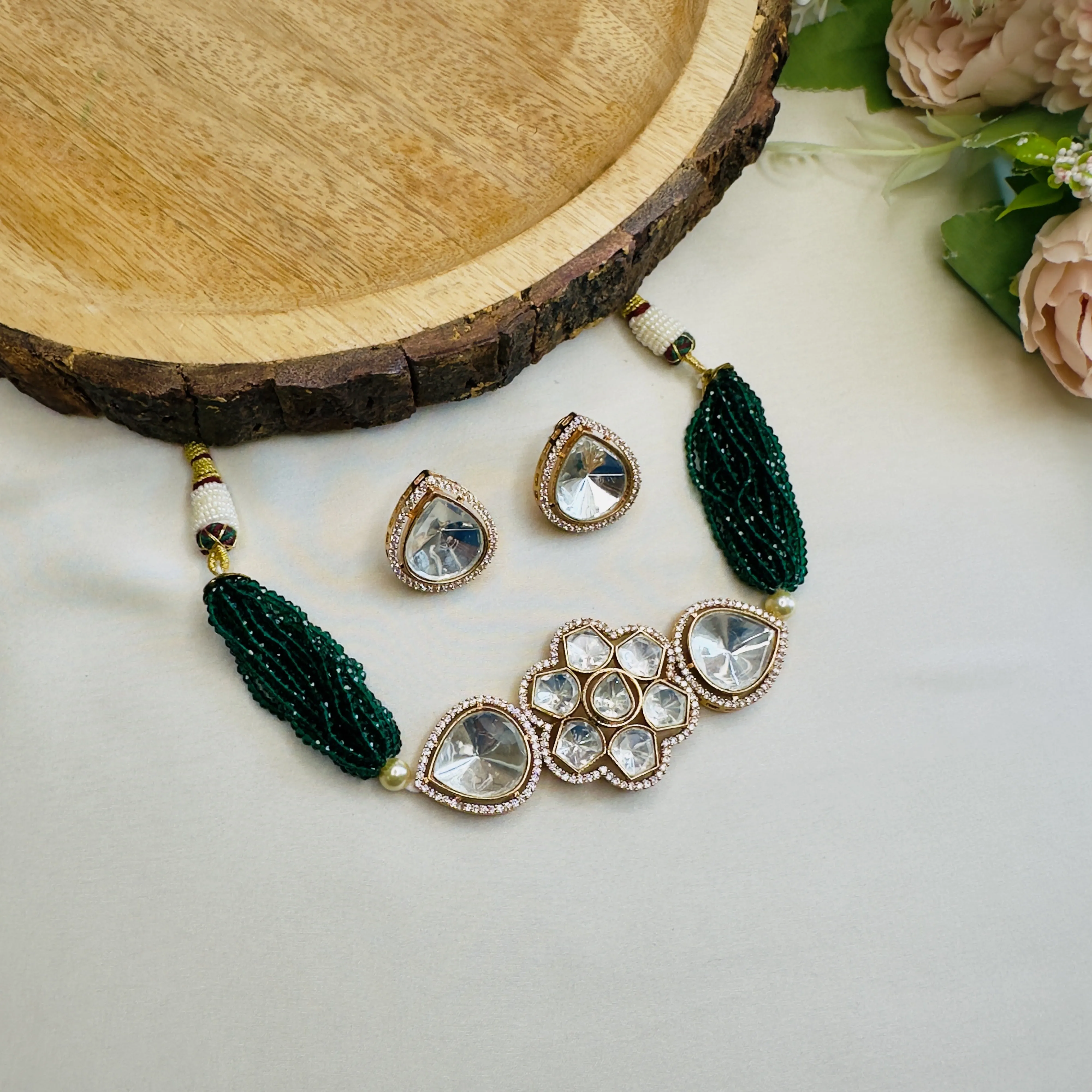 Monalisa Kundan Fusion Hasli Set