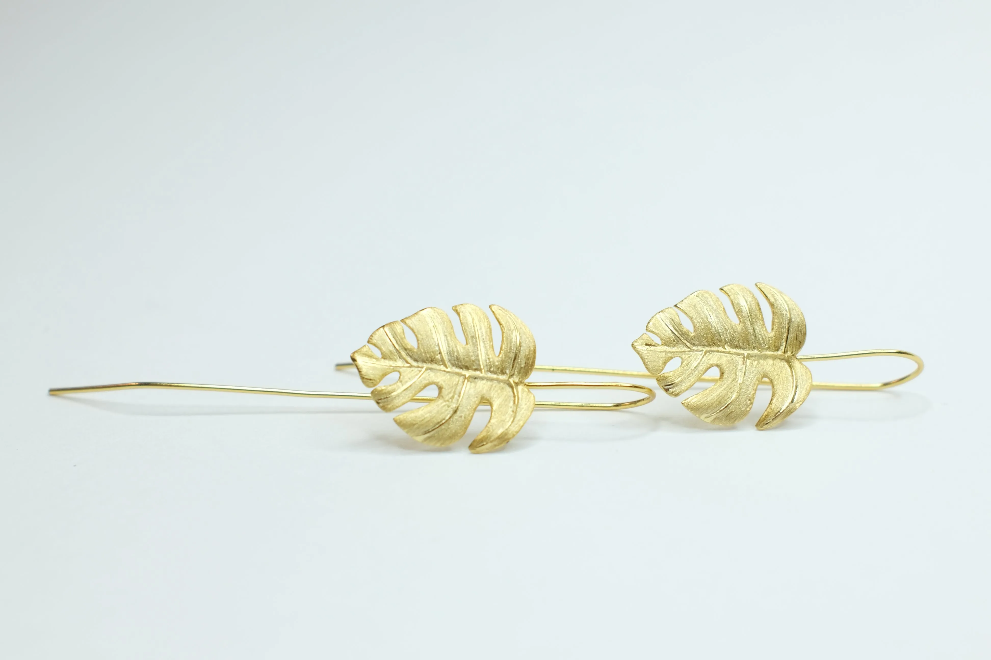 Monstera Leaf Earring