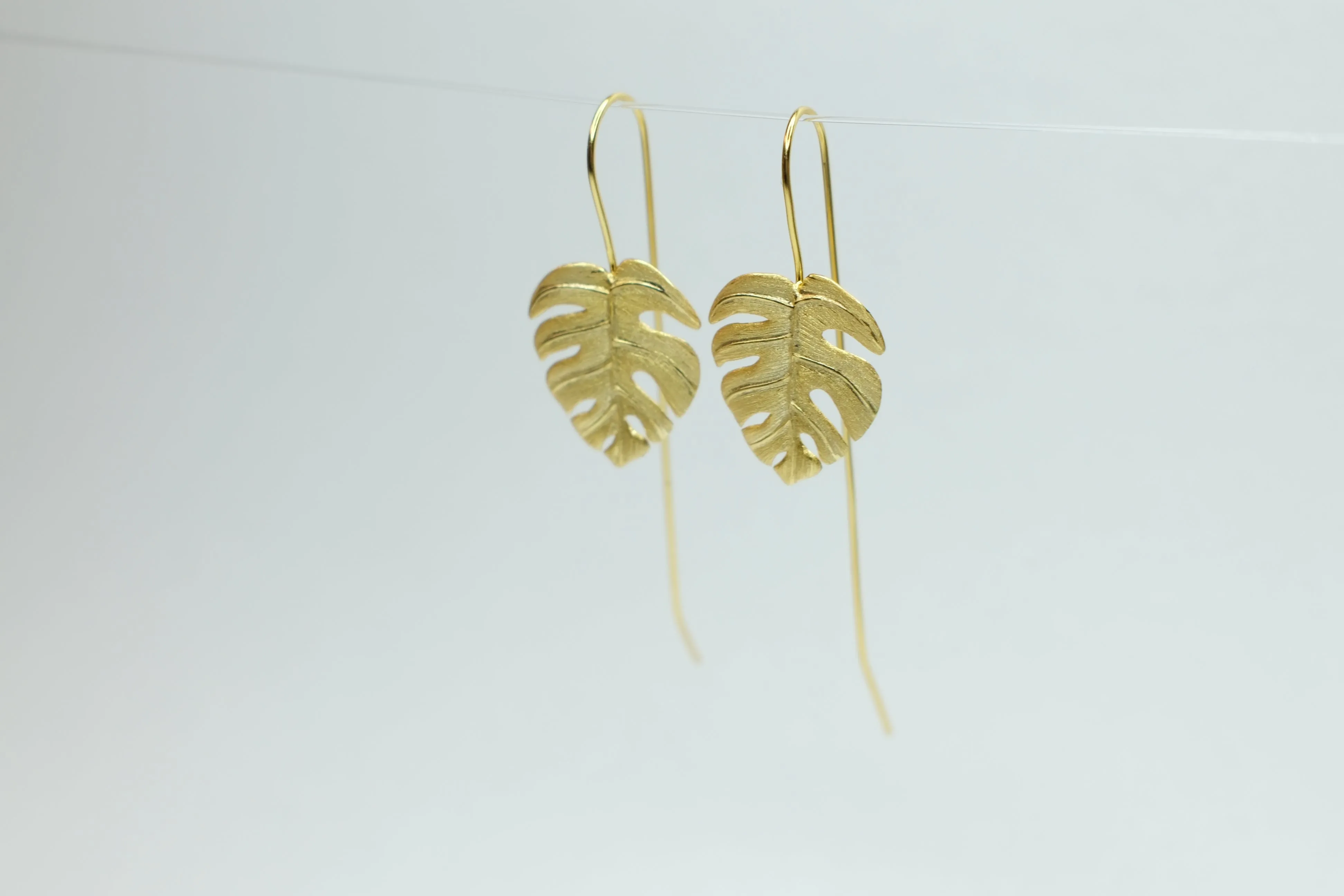 Monstera Leaf Earring