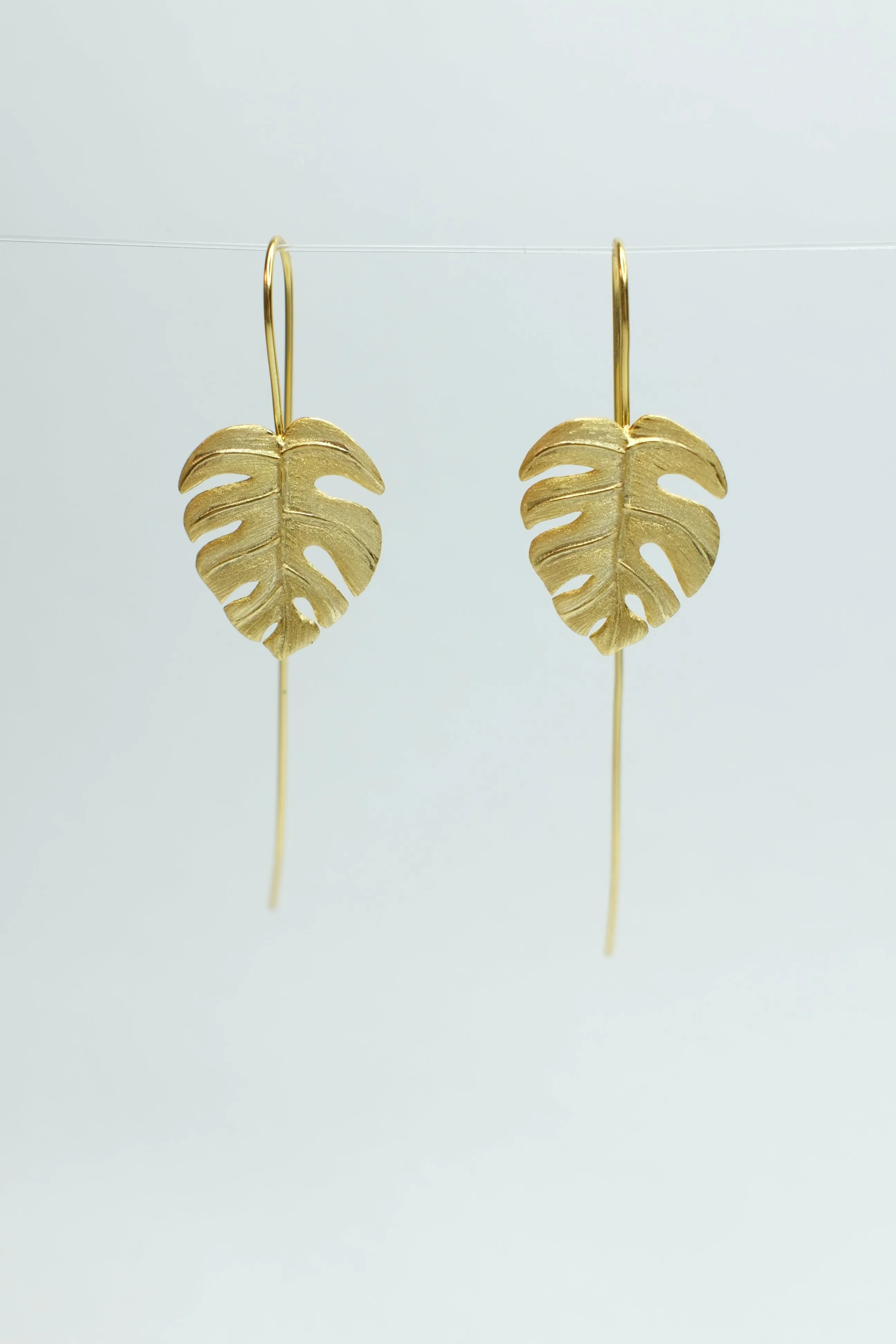 Monstera Leaf Earring