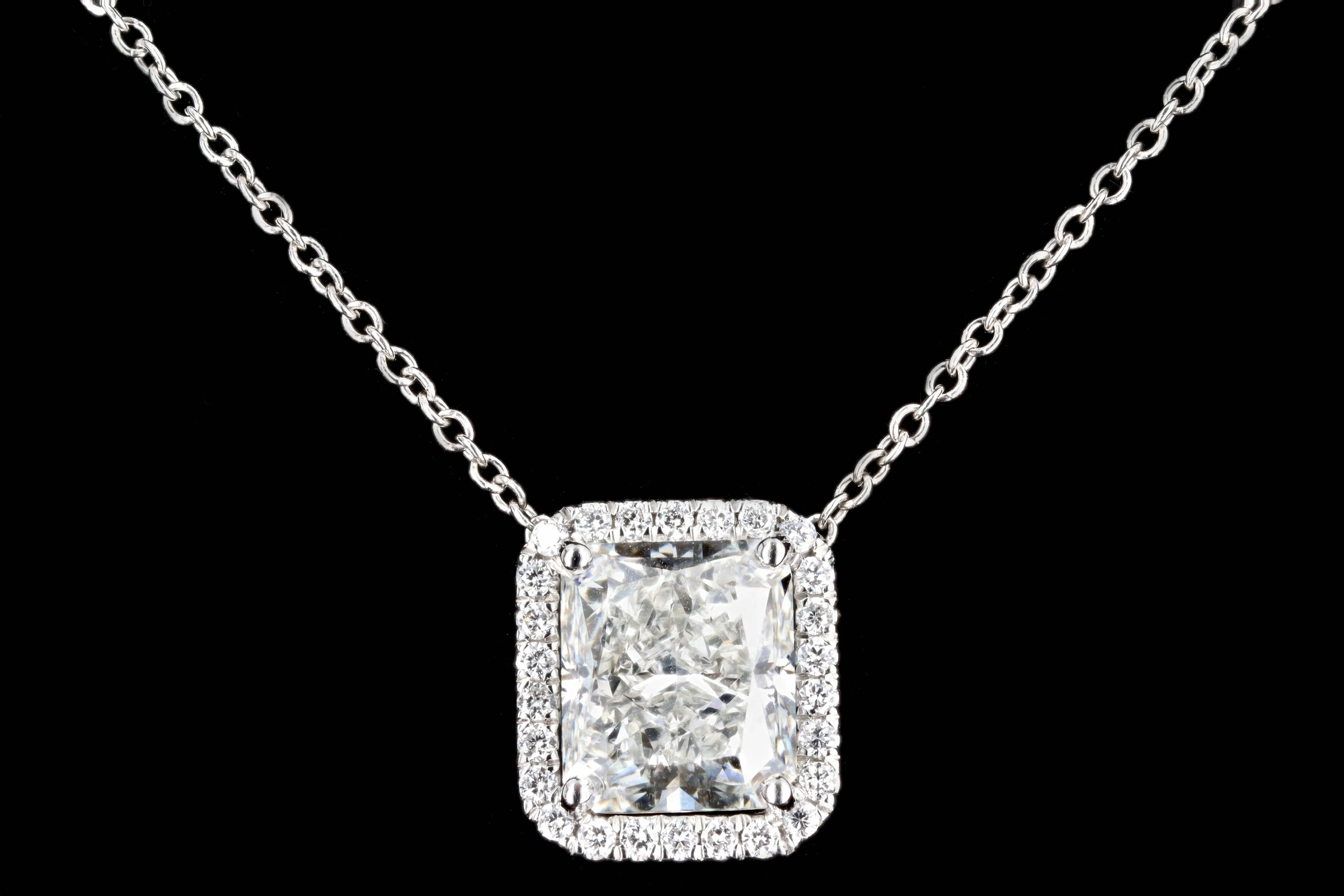 New Platinum 2.43 Carat Radiant Cut Diamond Pendant Necklace GIA Certified