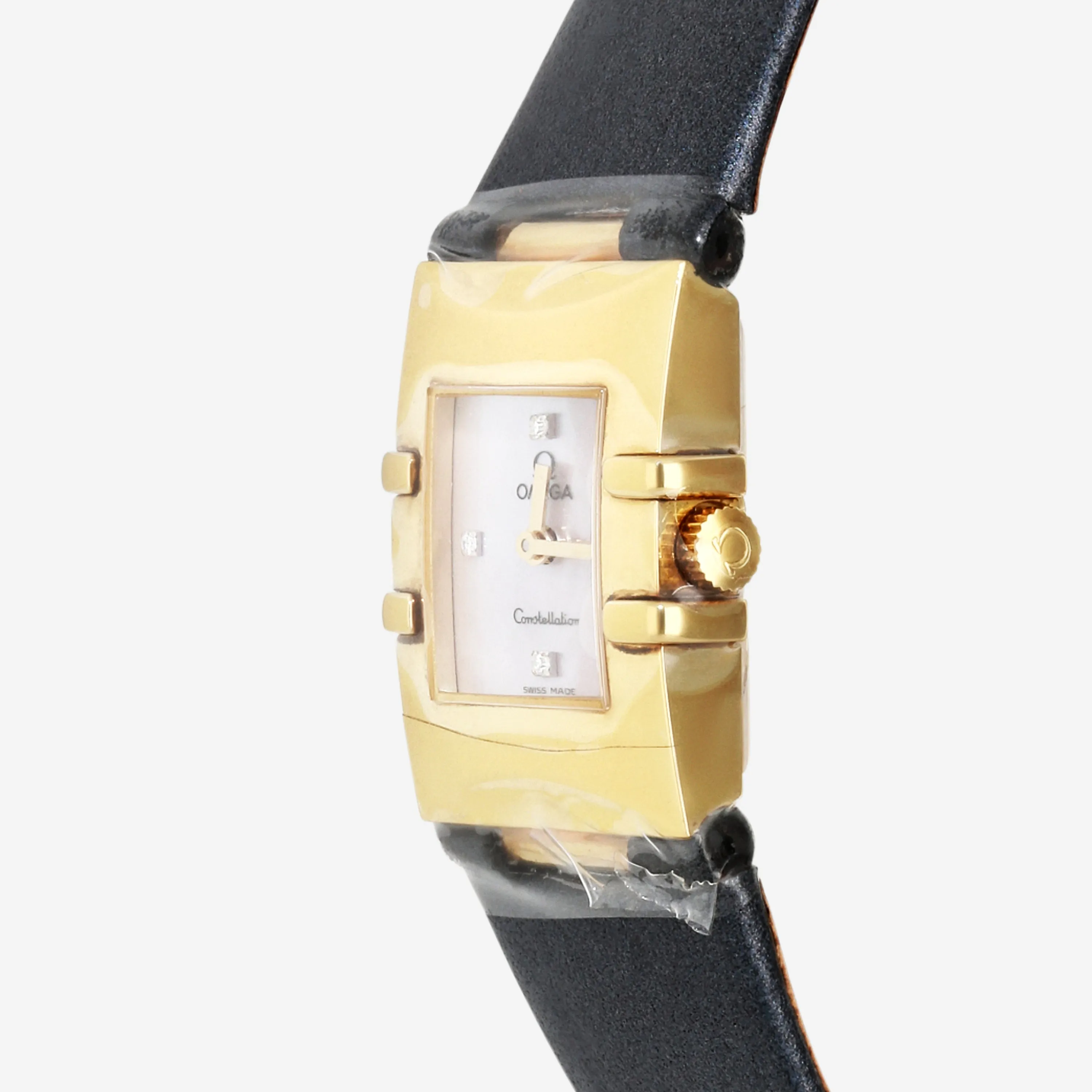 Omega Constellation Quadrua 18K Yellow Gold Mother of Pearl Quartz Ladies Watch 1631.79.69