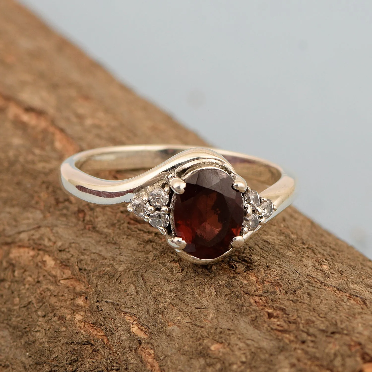 Oval Cut 1.5 Ctw Garnet Sterling Silver Solitaire Rings