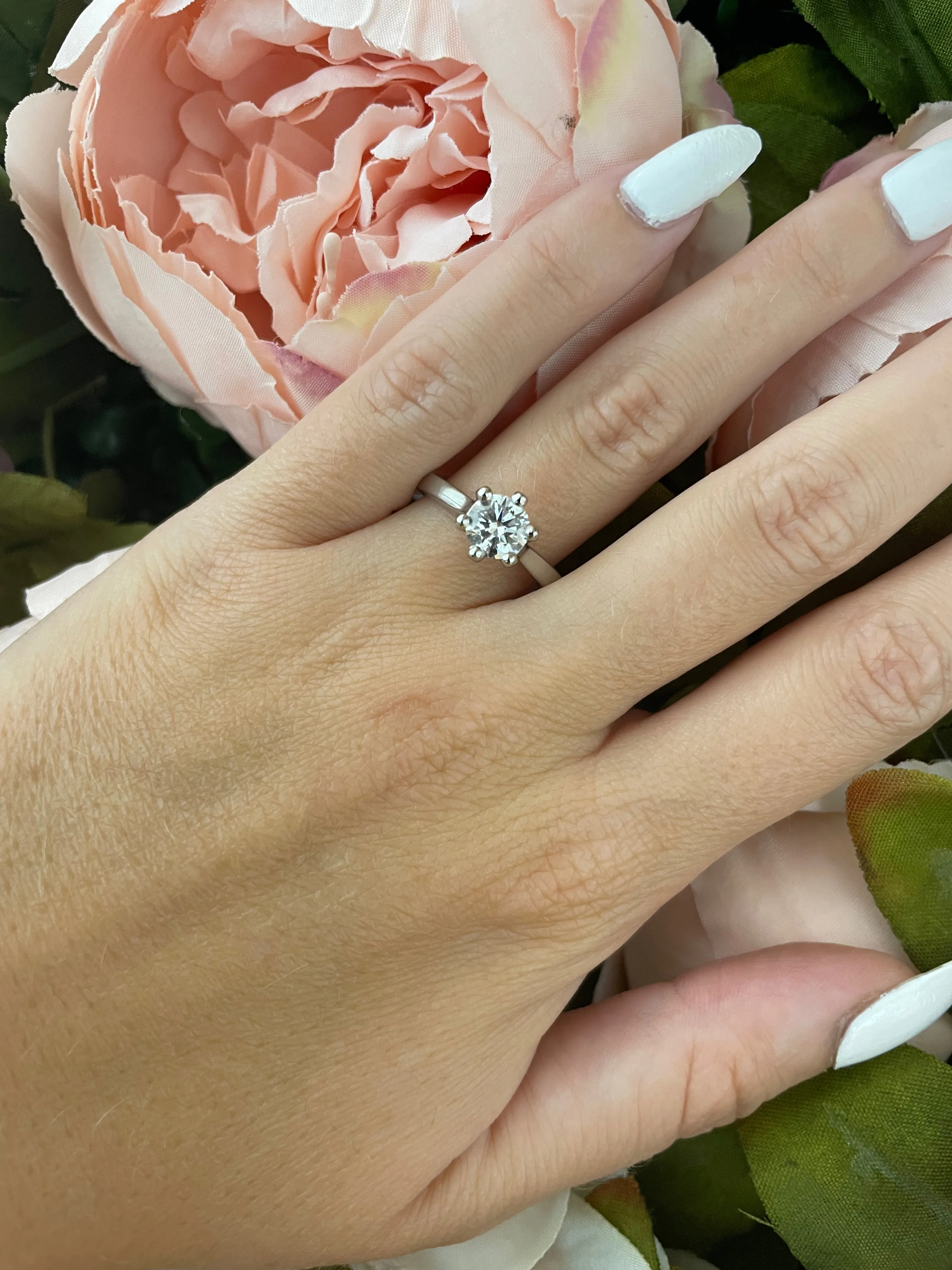 Platinum & 1.01ct Round Brilliant Cut GIA Diamond Solitaire Engagement Ring