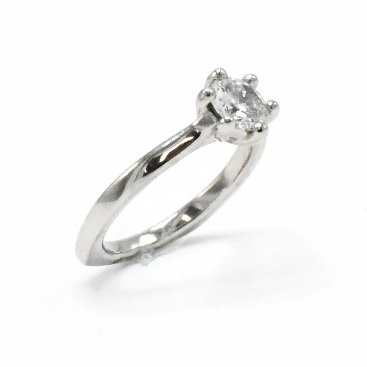 Platinum & 1.01ct Round Brilliant Cut GIA Diamond Solitaire Engagement Ring