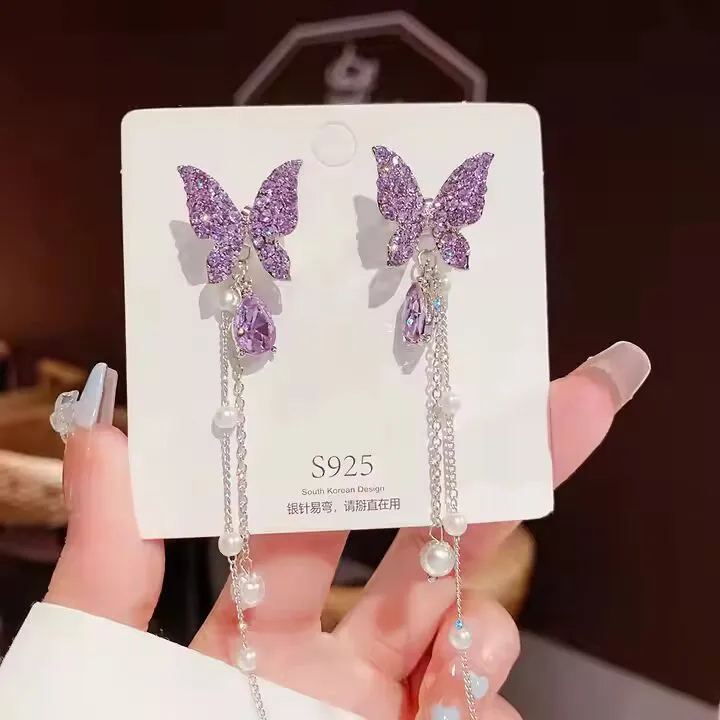 Preffers® Butterfly Shape Earrings – Elegant & Whimsical Design
