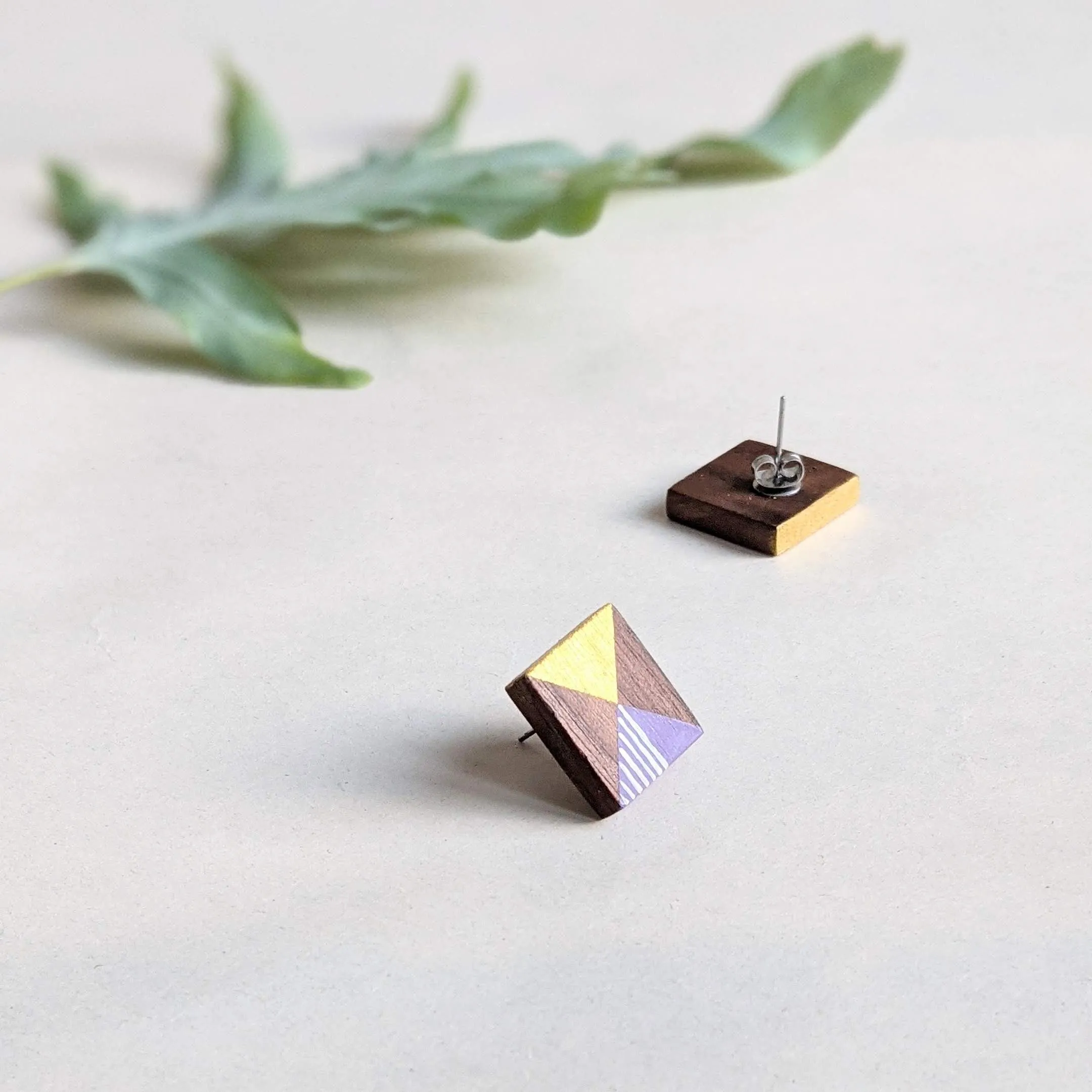 Quadrant Studs