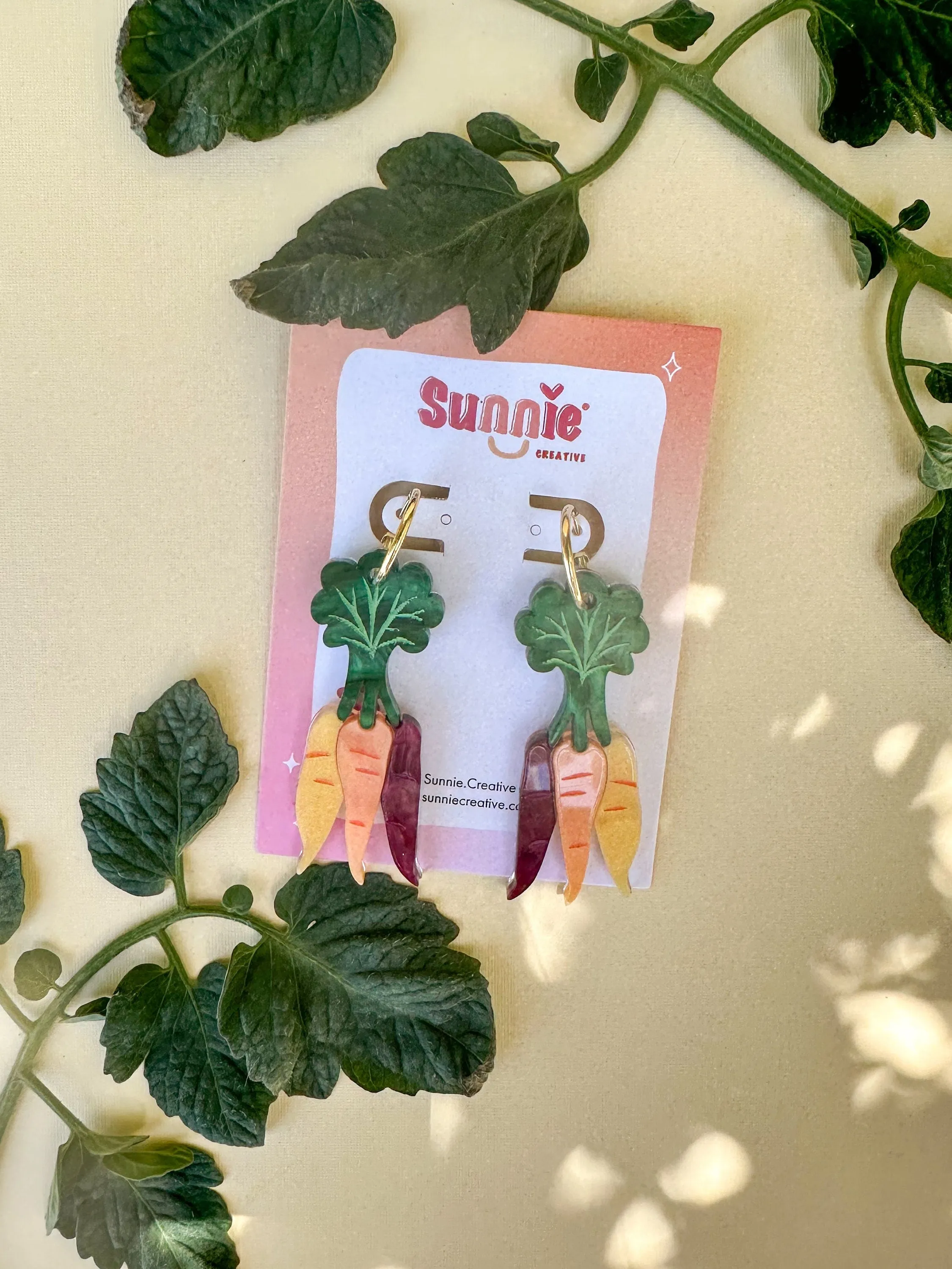 Rainbow Carrot Dangle