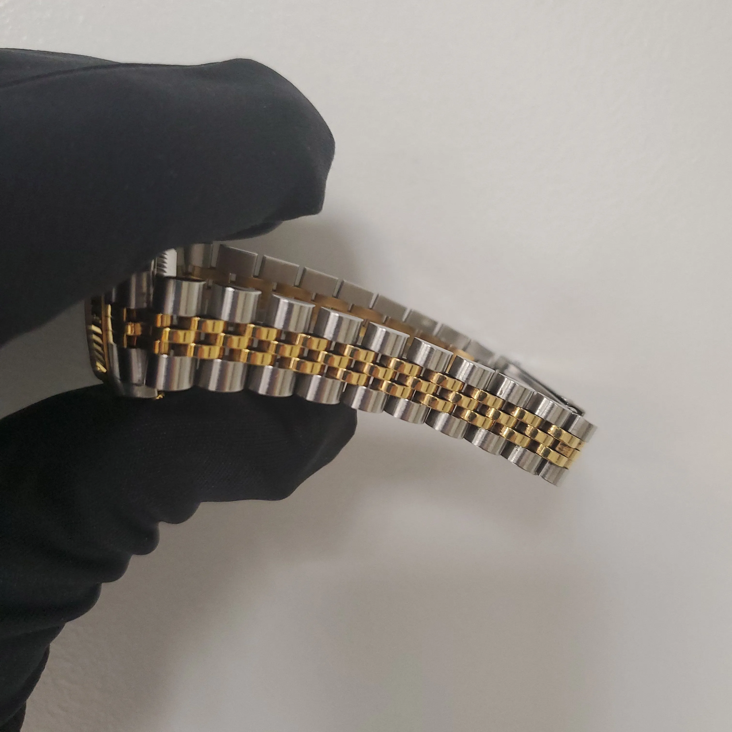 Rolex Datejust 79173 Ladies Watch