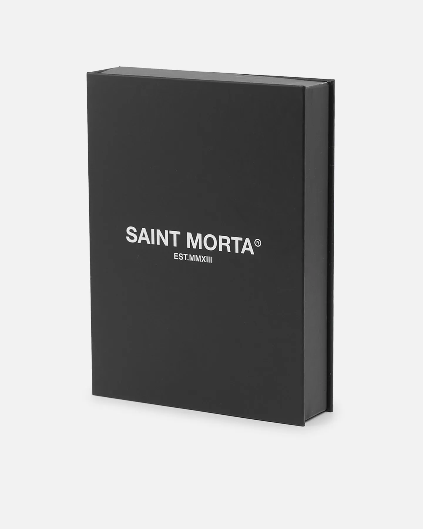 Saint Morta Flat Faced Curb Chain White Gold