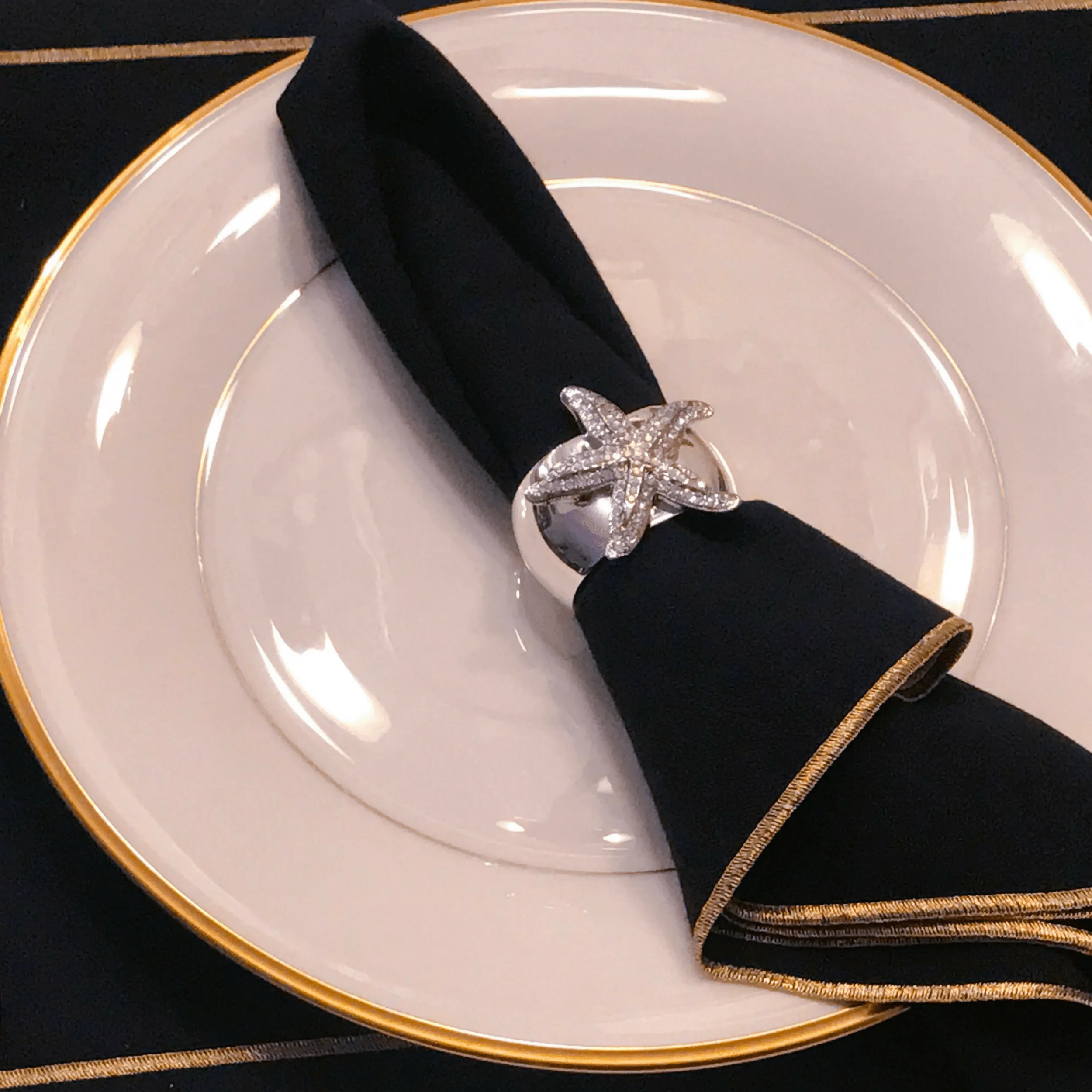 Starfish Napkin Ring Featuring Premium Crystal | Set of 4