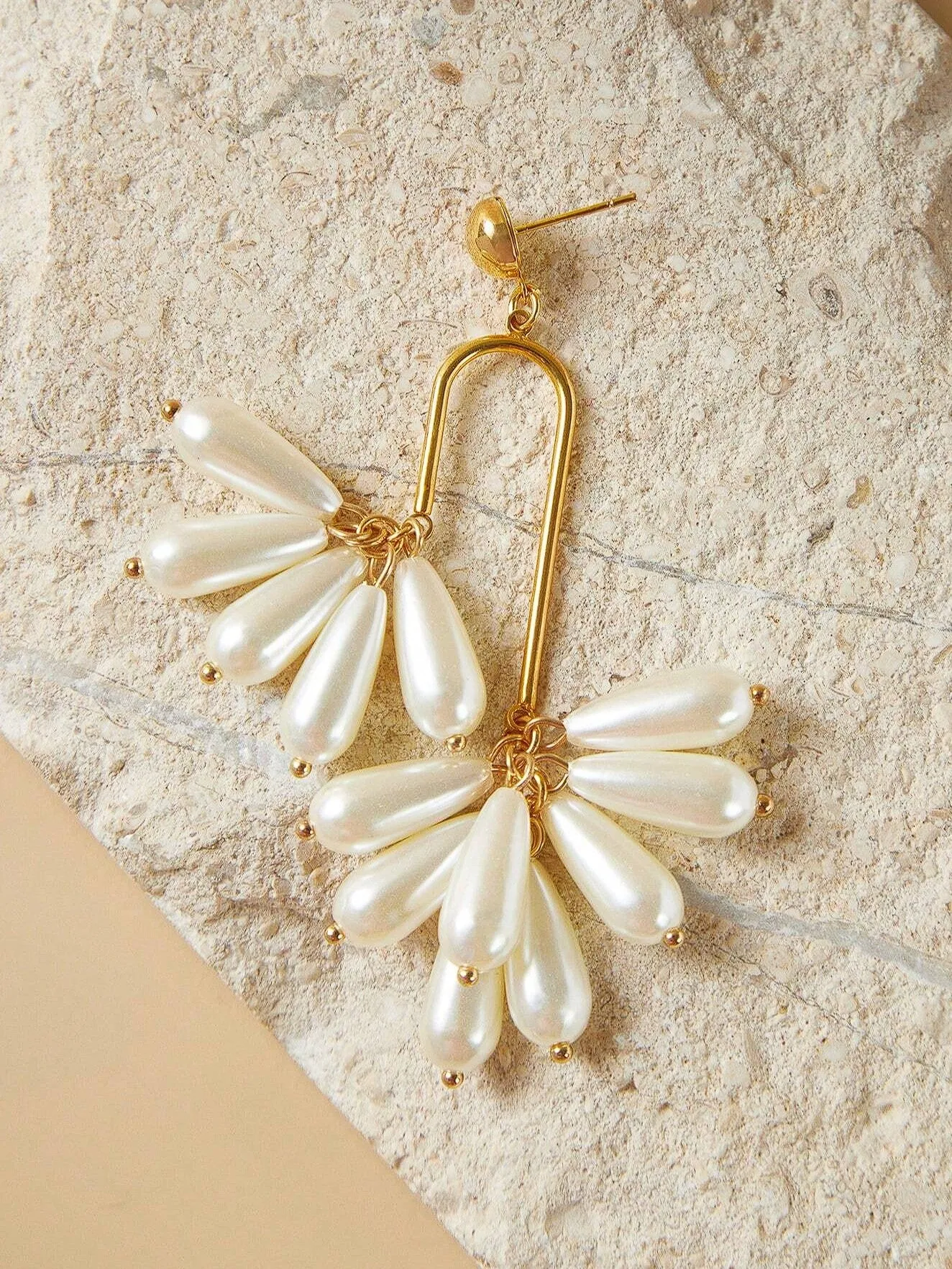 Tassle Drop Pearl Earrings