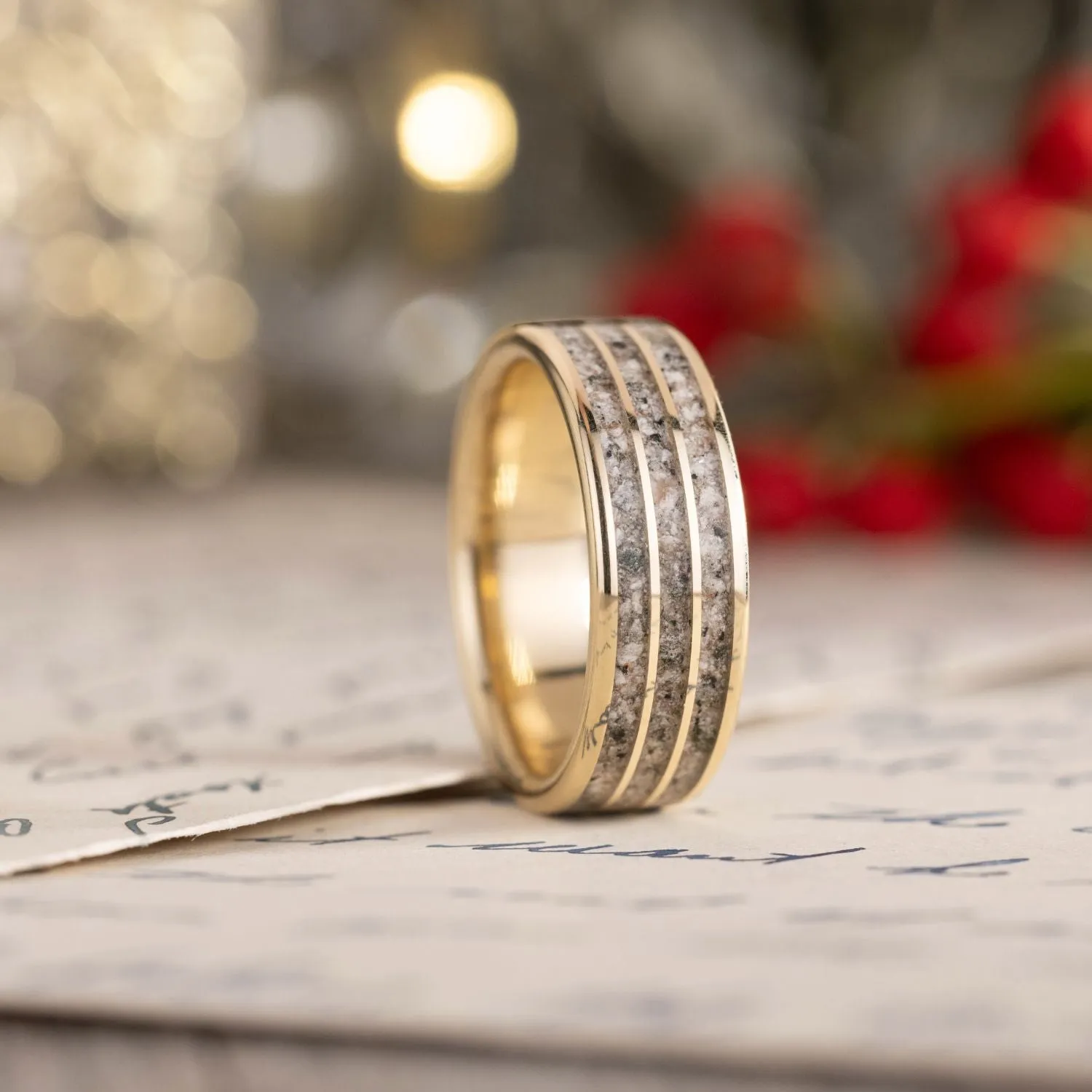 The Lake Superior | Men's Gold Wedding Band with Emberlite