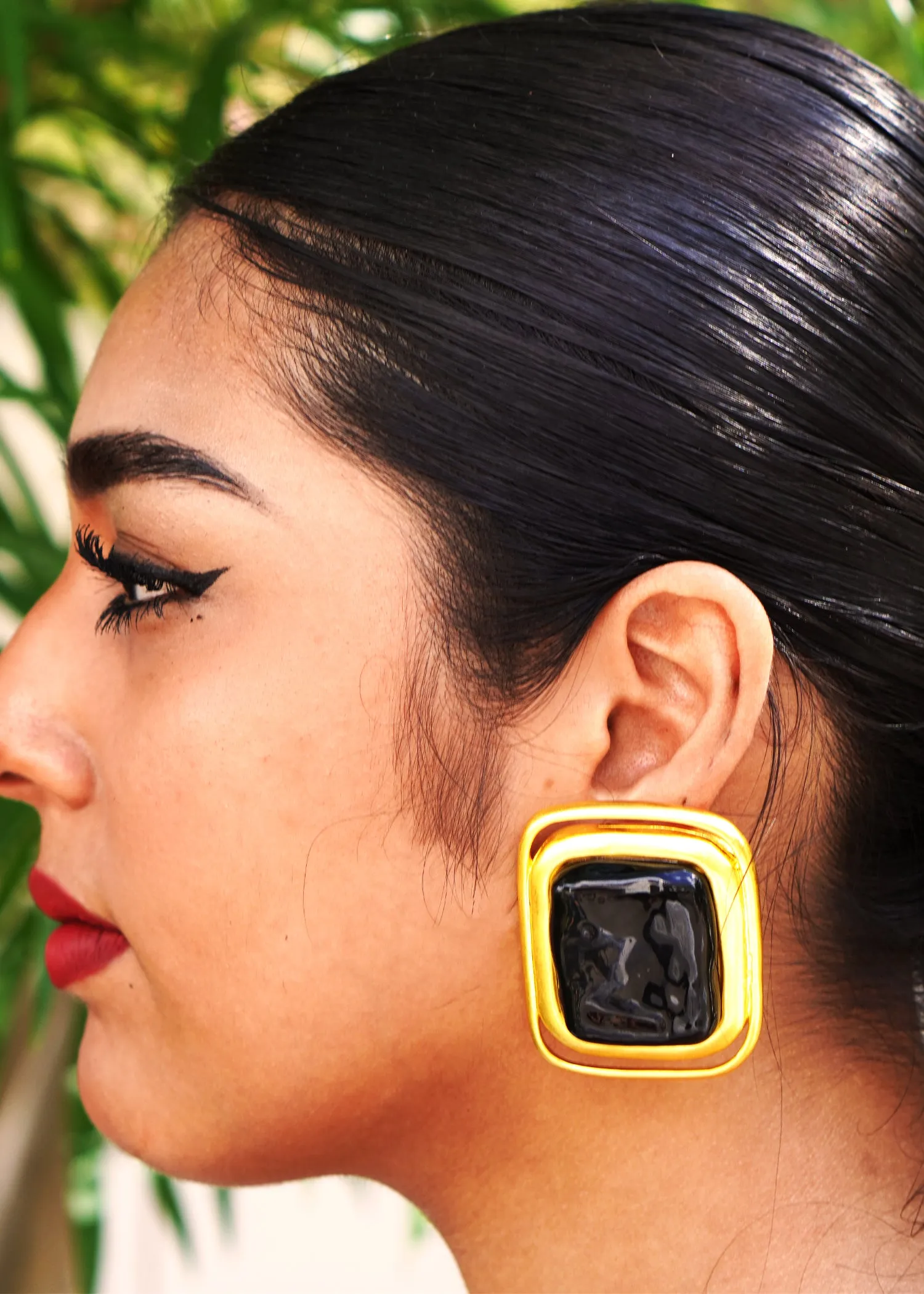 The "Jordan" Black & Gold Statement Earring