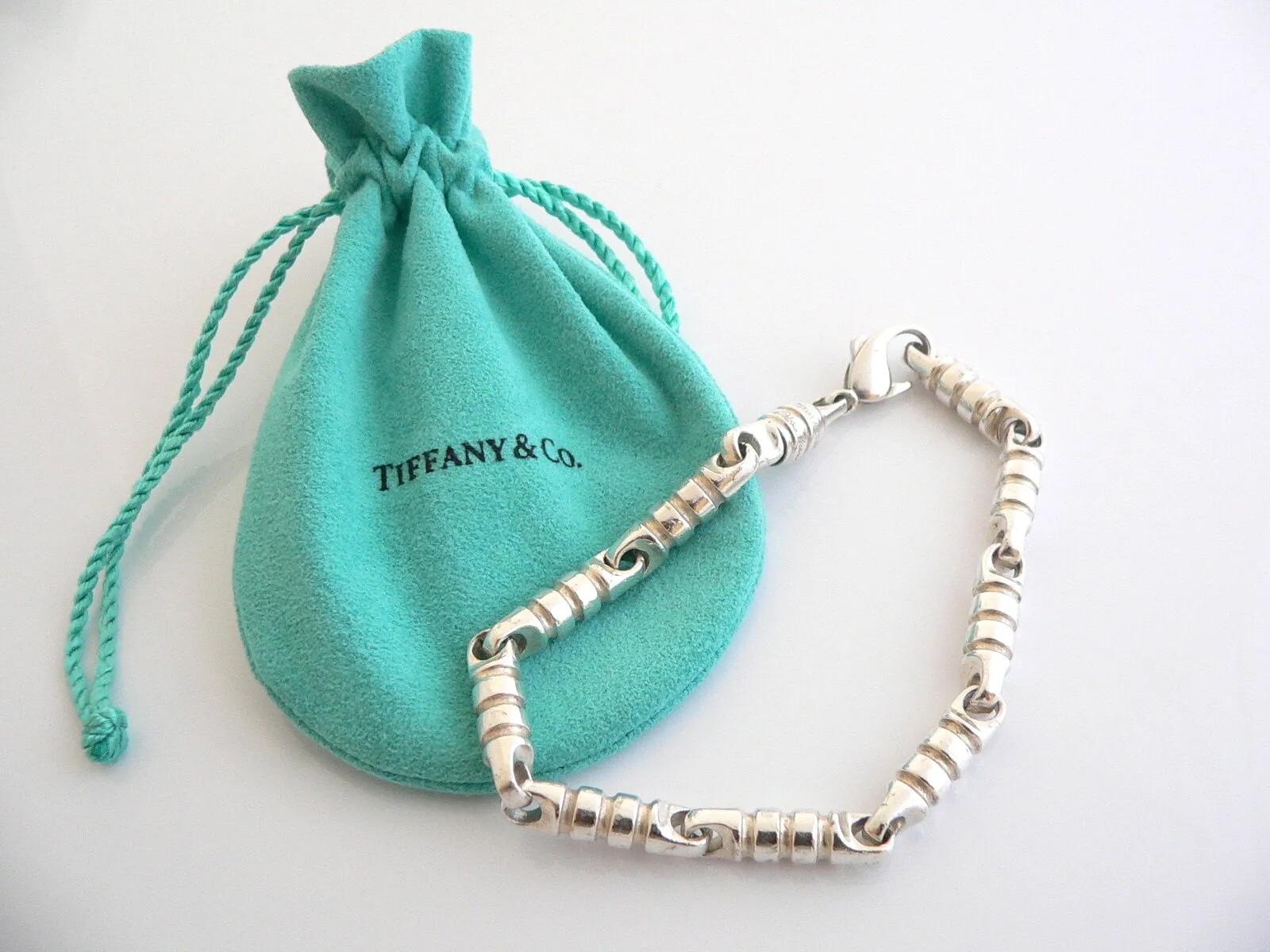 Tiffany & Co Link Bracelet Picasso Groove 8 Inch Chain Love Gift Pouch T and Co