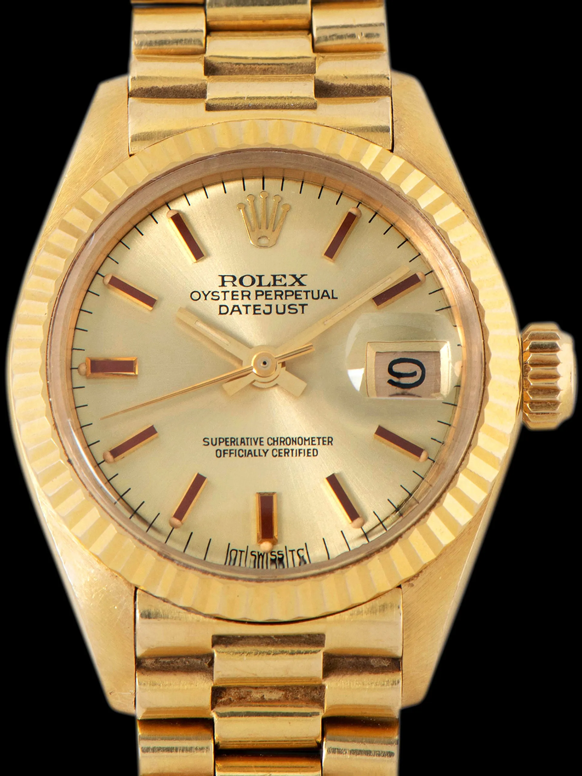 *Unpolished* 1974 Rolex Ladies Datejust 18K YG (Ref. 6917) Champagne "Sigma" Dial W/ Red Enamel Markers